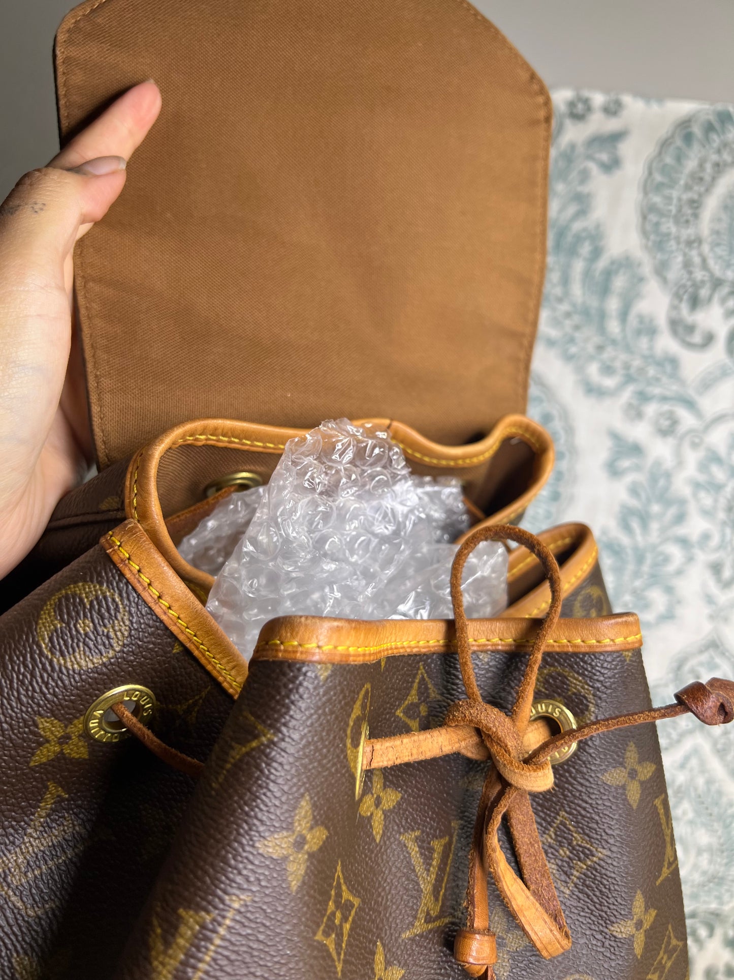 Louis Vuitton Montsouris GM