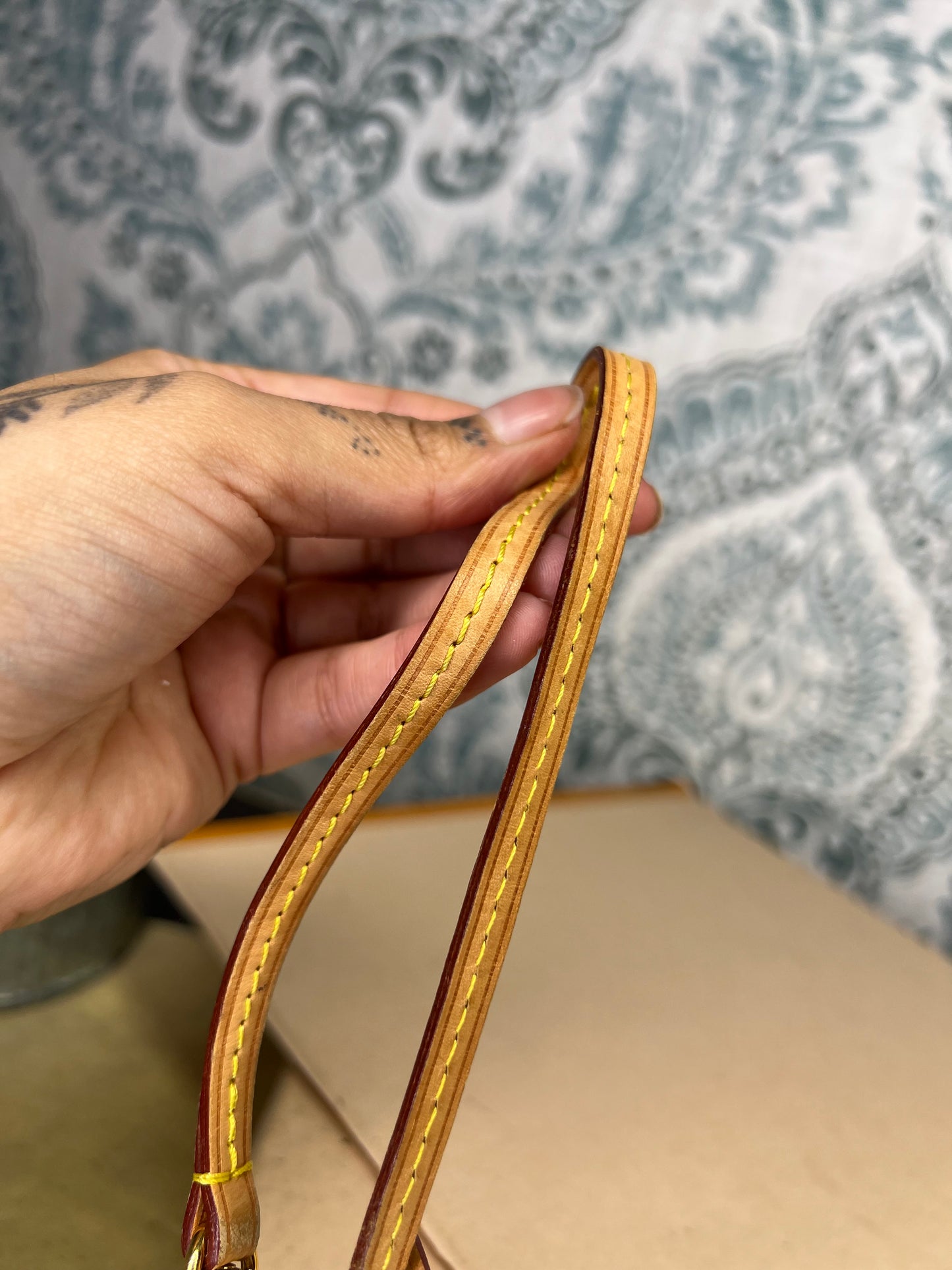 Louis Vuitton Neverfull MM Pochette