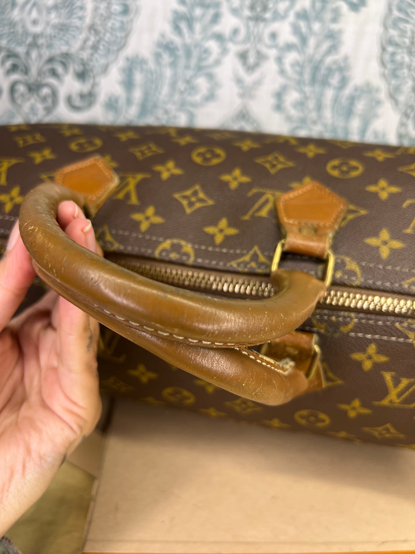 Louis Vuitton French Company 35