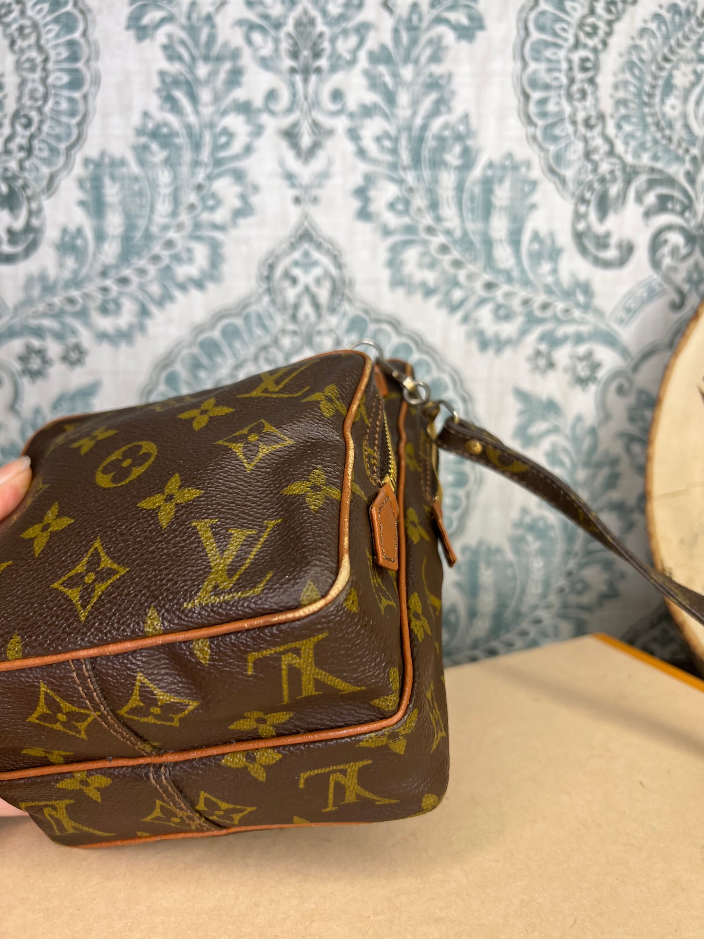 Louis Vuitton Vintage Amazone
