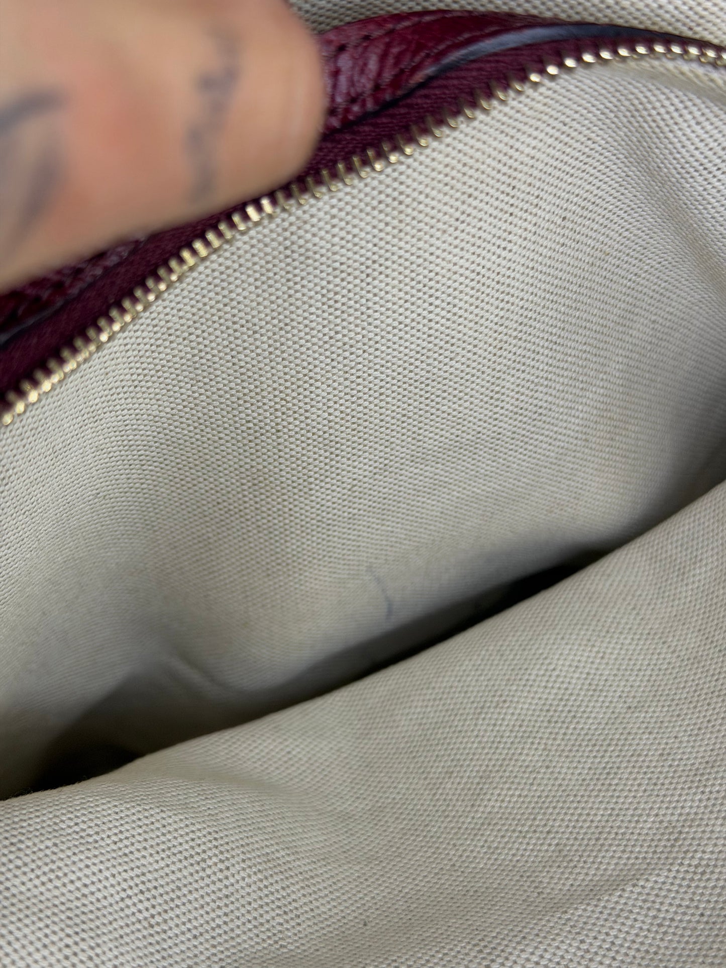 Gucci Medium Bree Zippered Tote