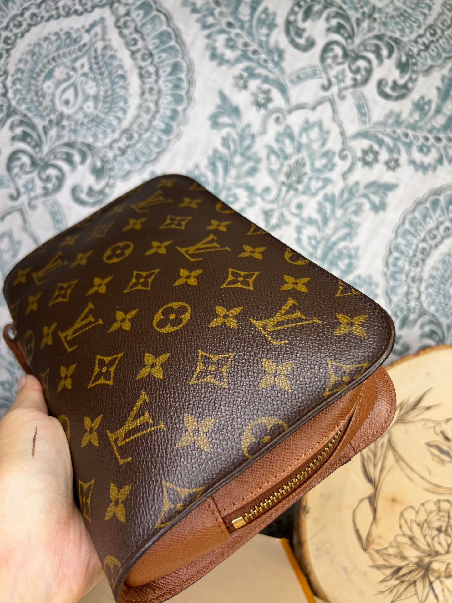 Louis Vuitton Orsay Clutch
