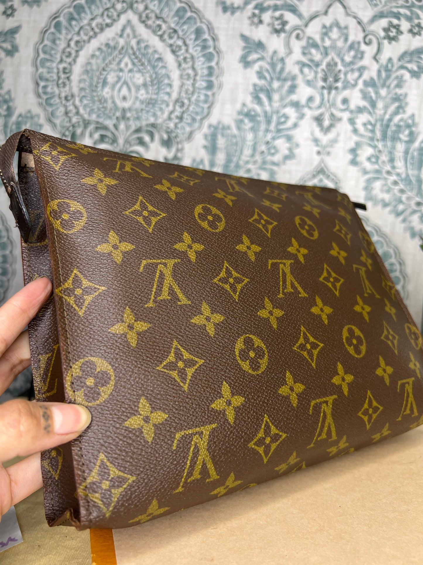 Monogram Toiletry 26