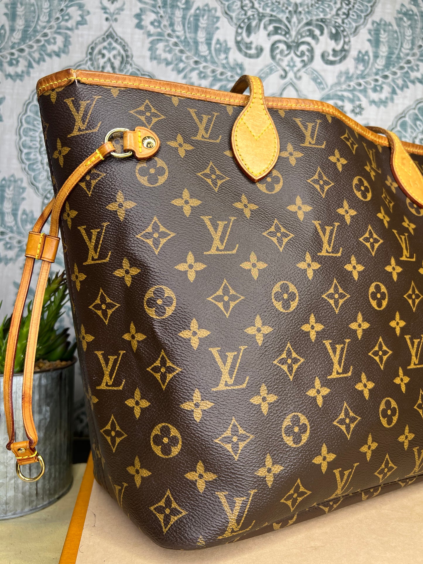 Louis Vuitton Neverfull MM Rose Ballerine