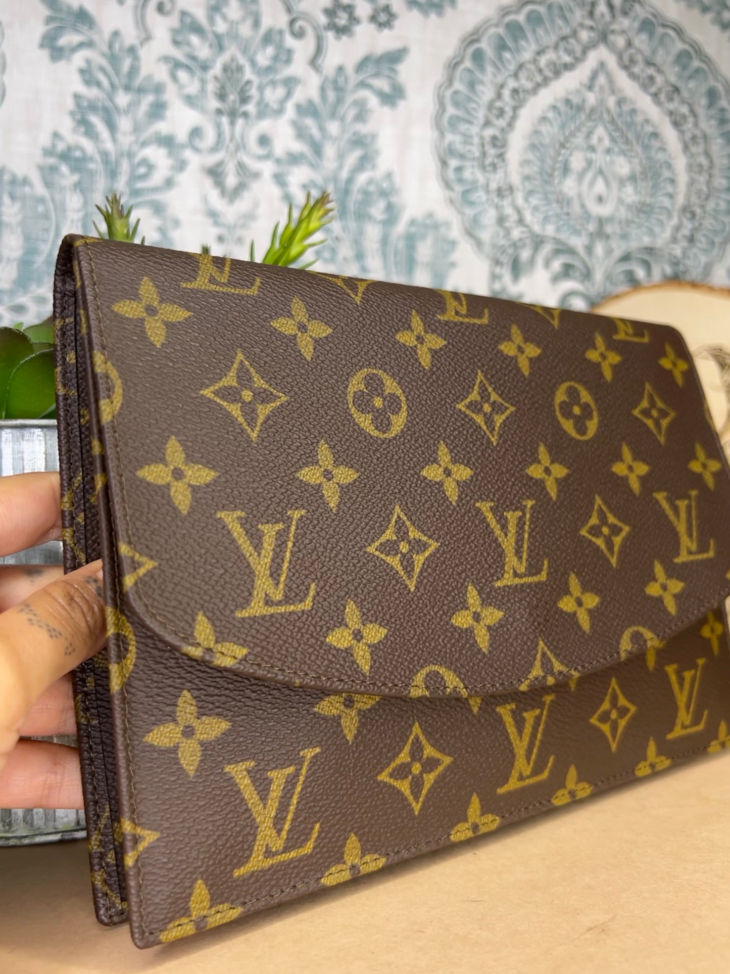 Louis Vuitton Pochette Rabat