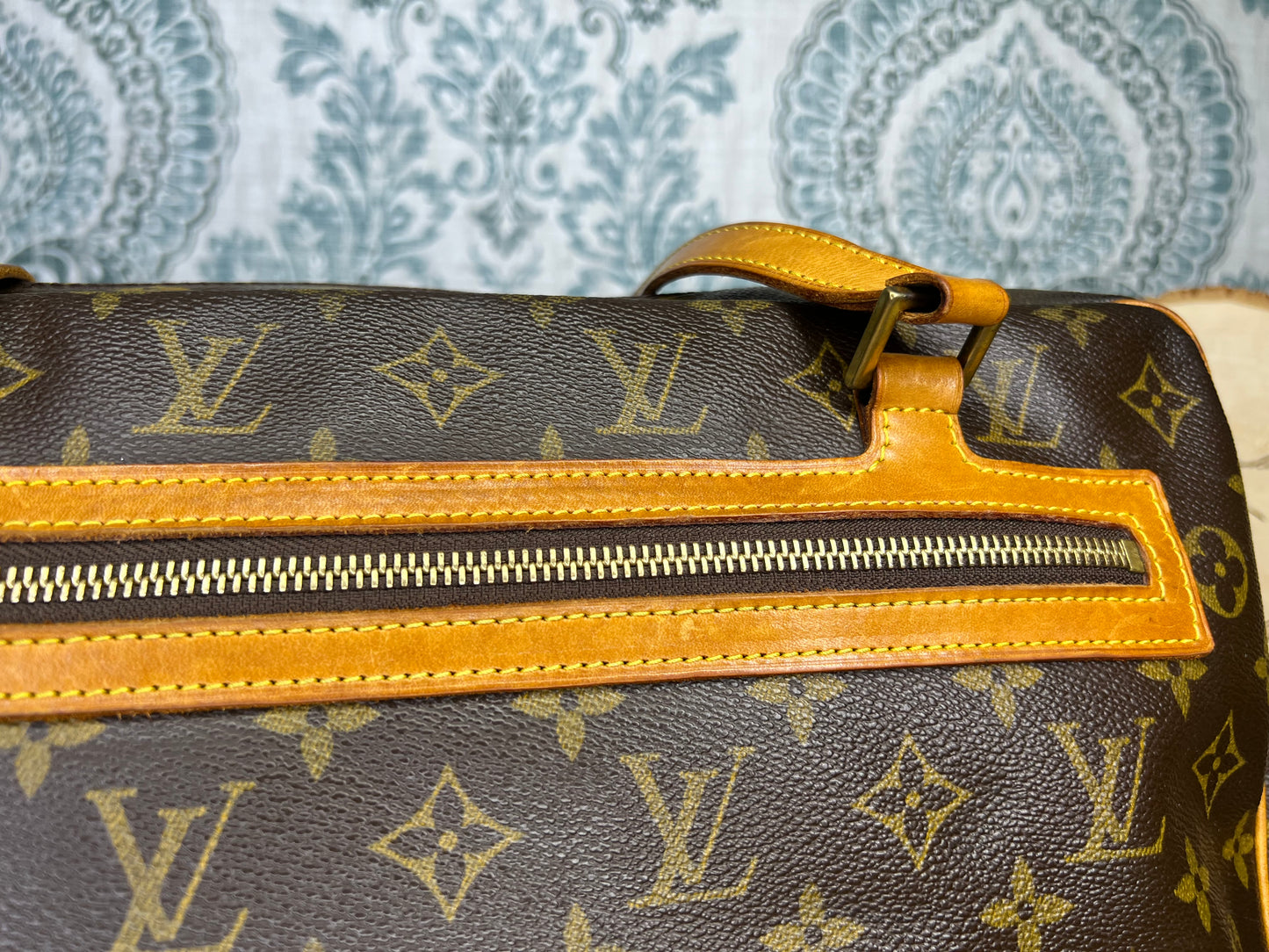 Louis Vuitton Cite GM