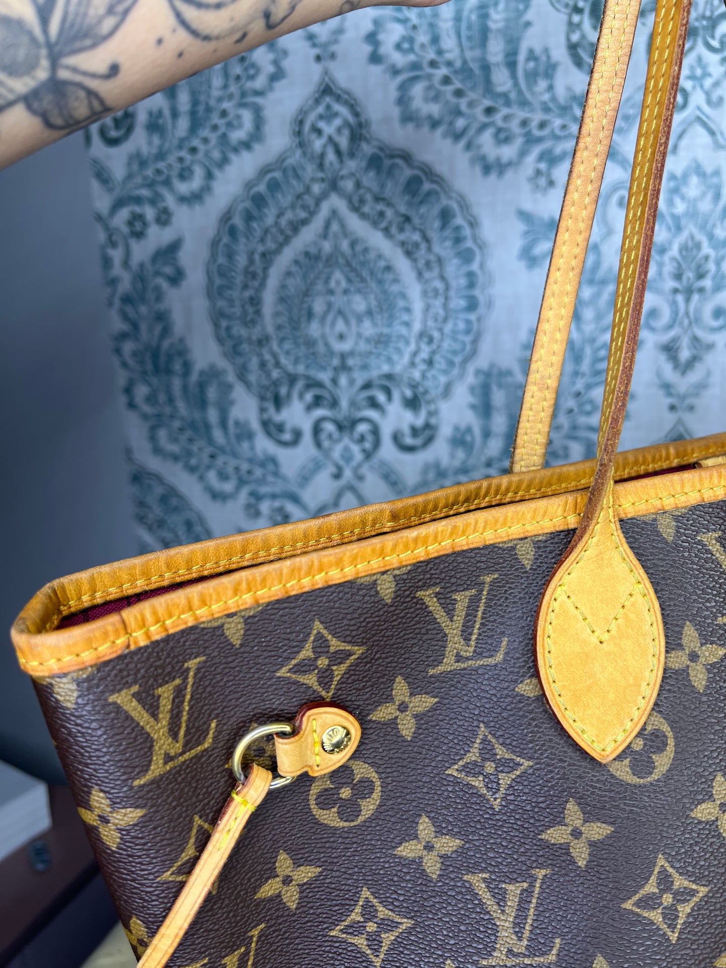 Louis Vuitton Neverfull Pivoine