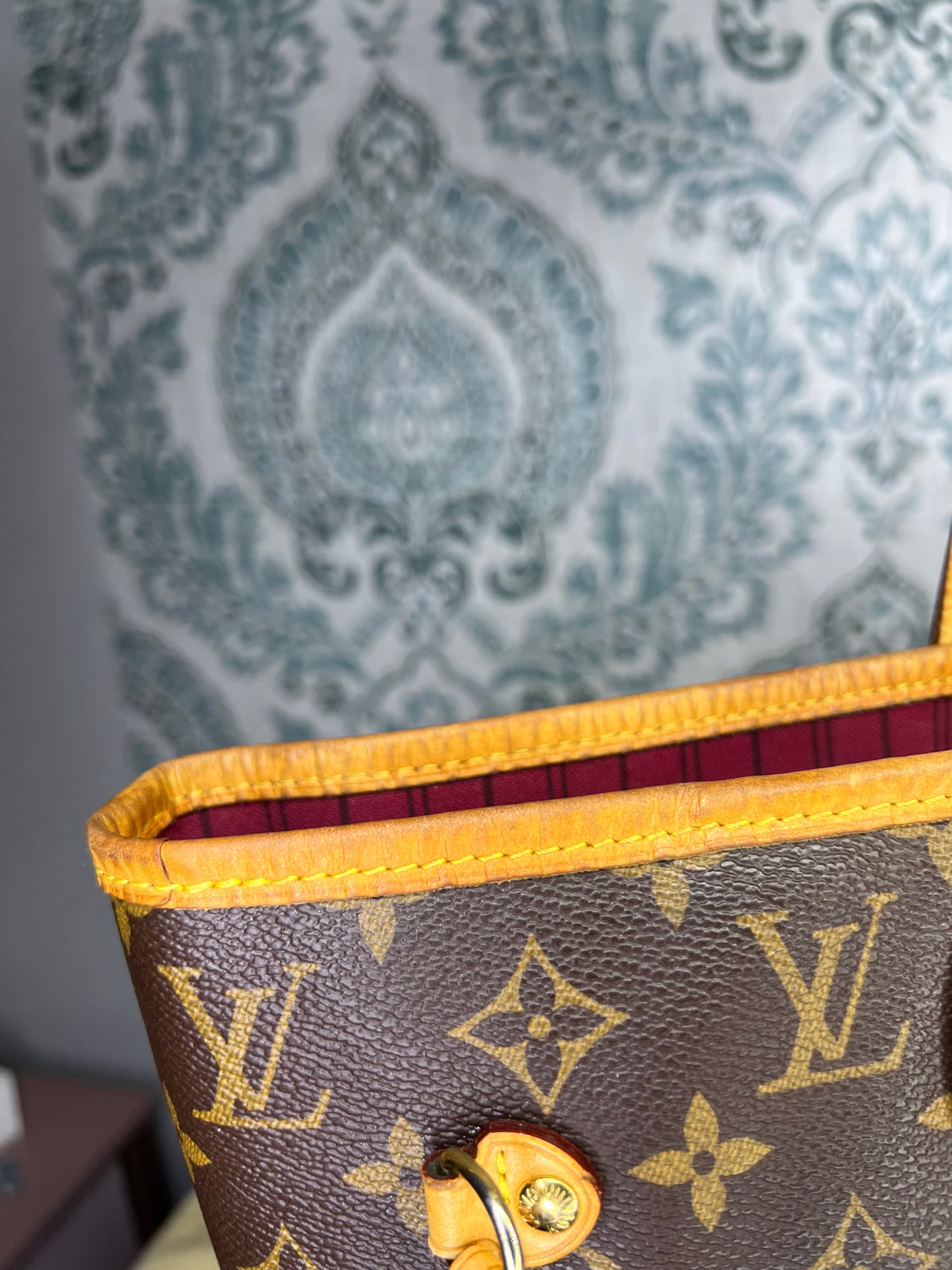Louis Vuitton Neverfull Pivoine