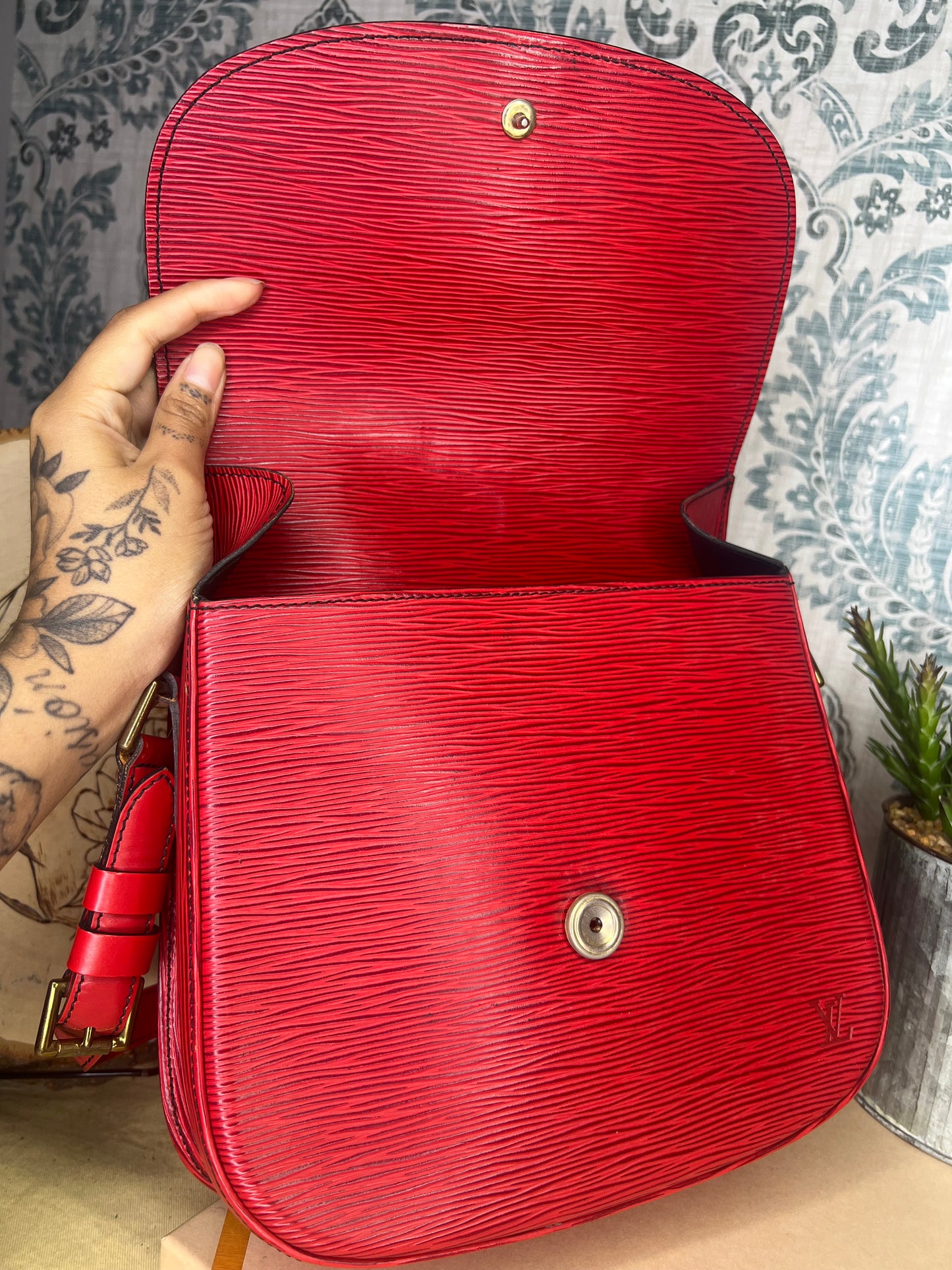 Saint Cloud GM Red Epi