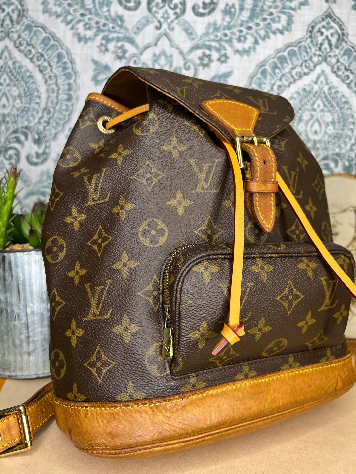 Louis Vuitton Montsouris MM #2