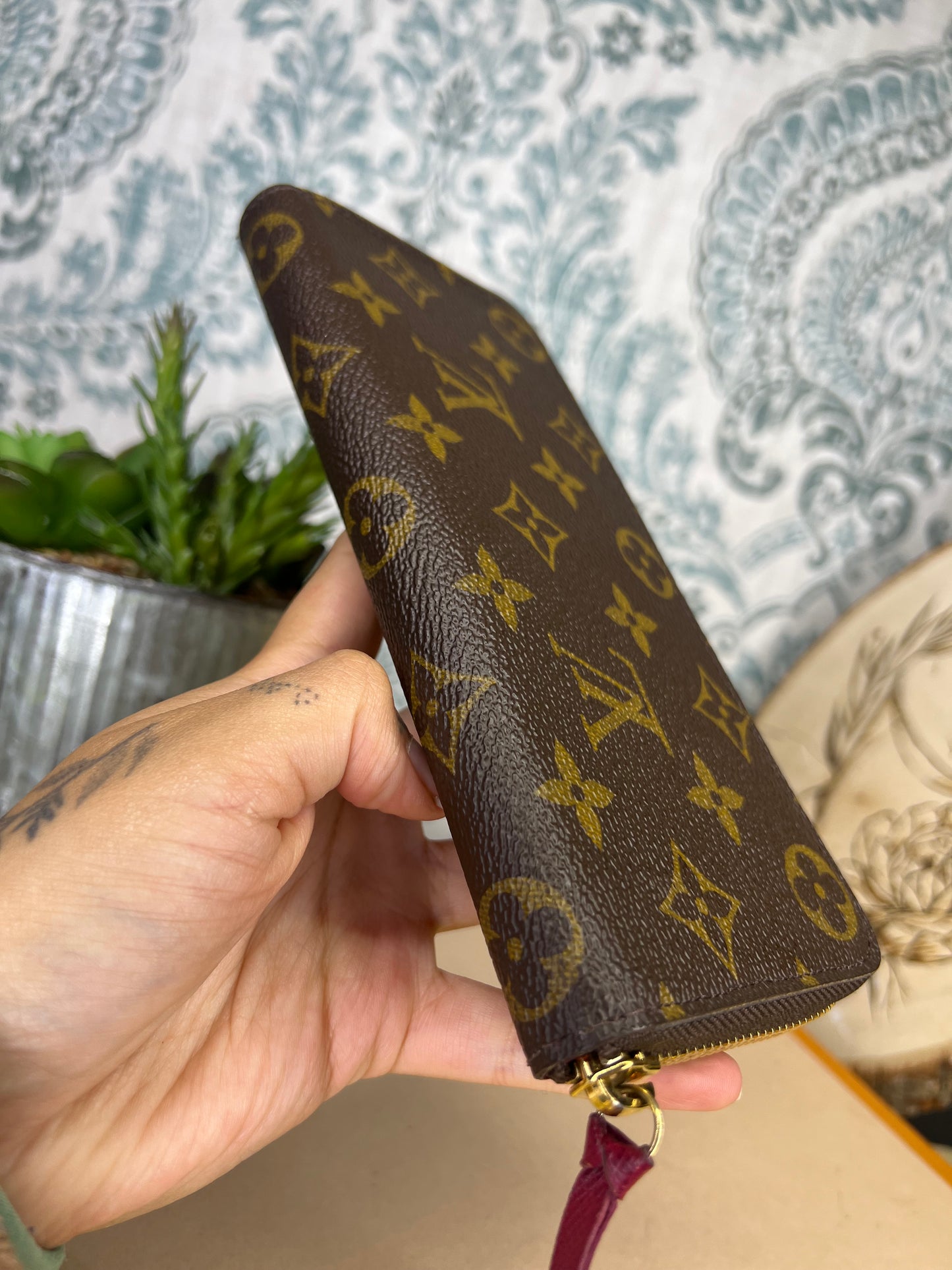 Louis Vuitton Fuschia Clemence Wallet