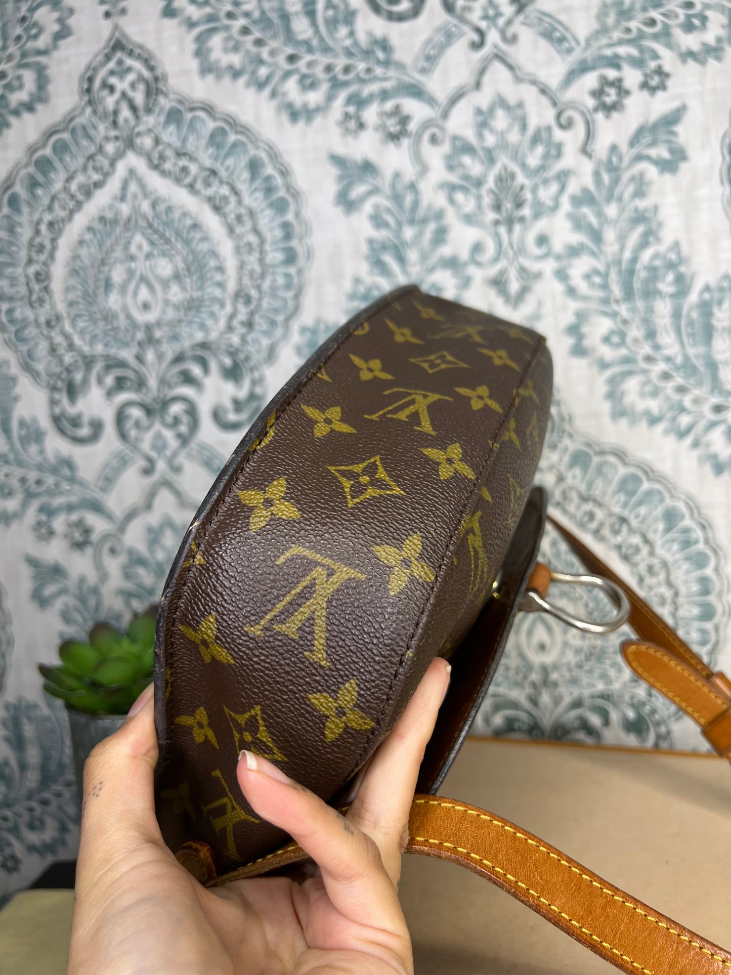 Louis Vuitton Saint Cloud GM