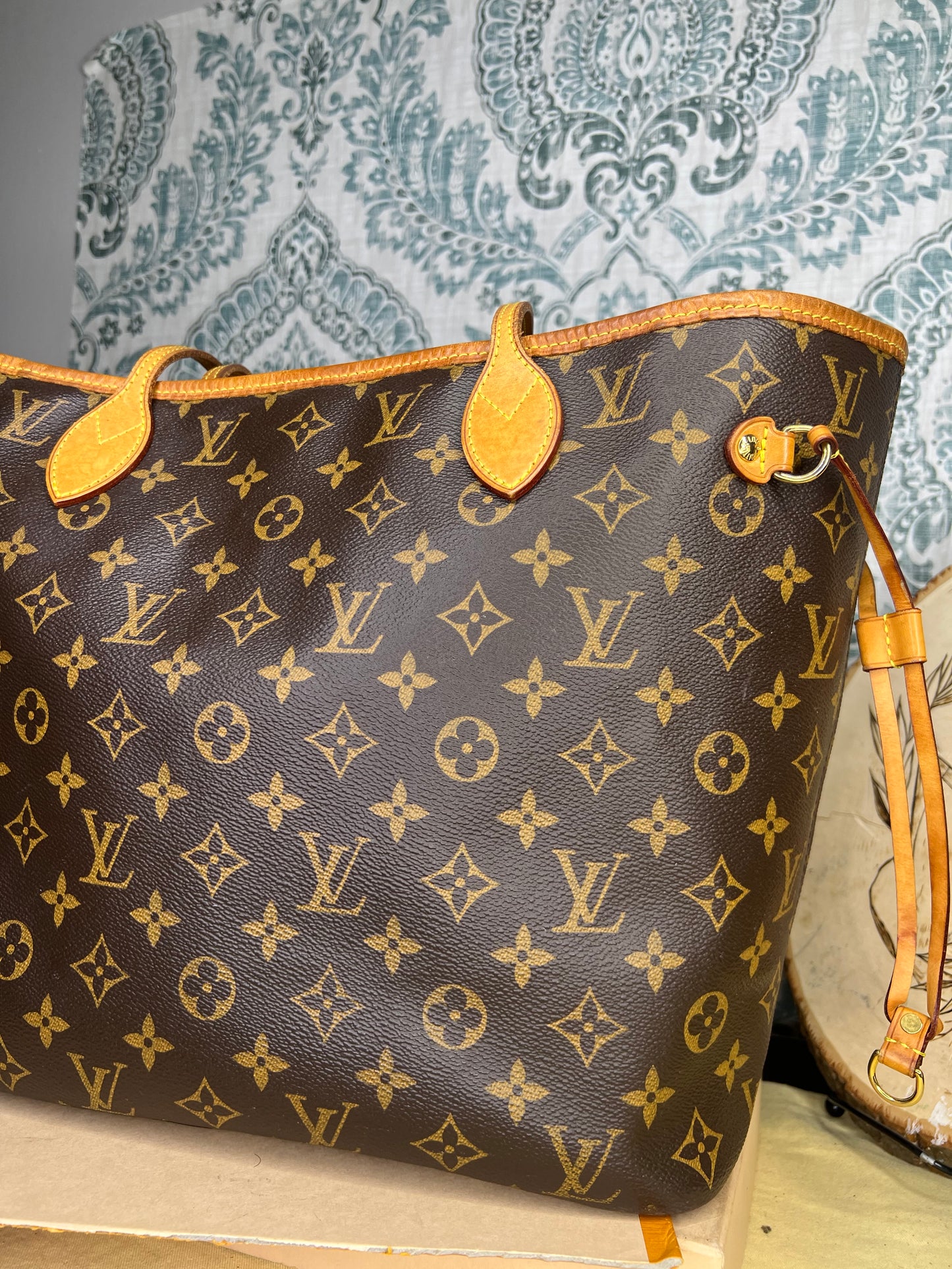 Louis Vuitton Neverfull MM Rose Ballerine