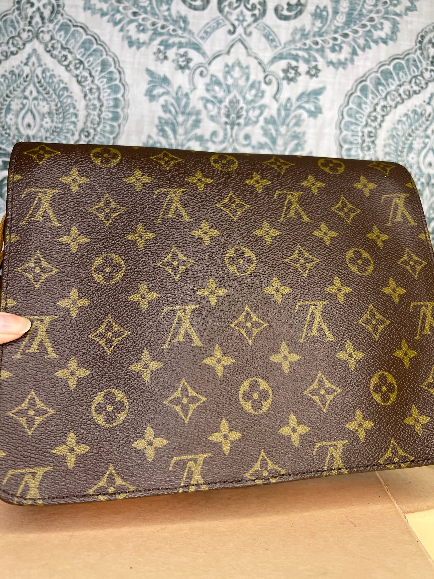 Louis Vuitton Cartouchiere GM