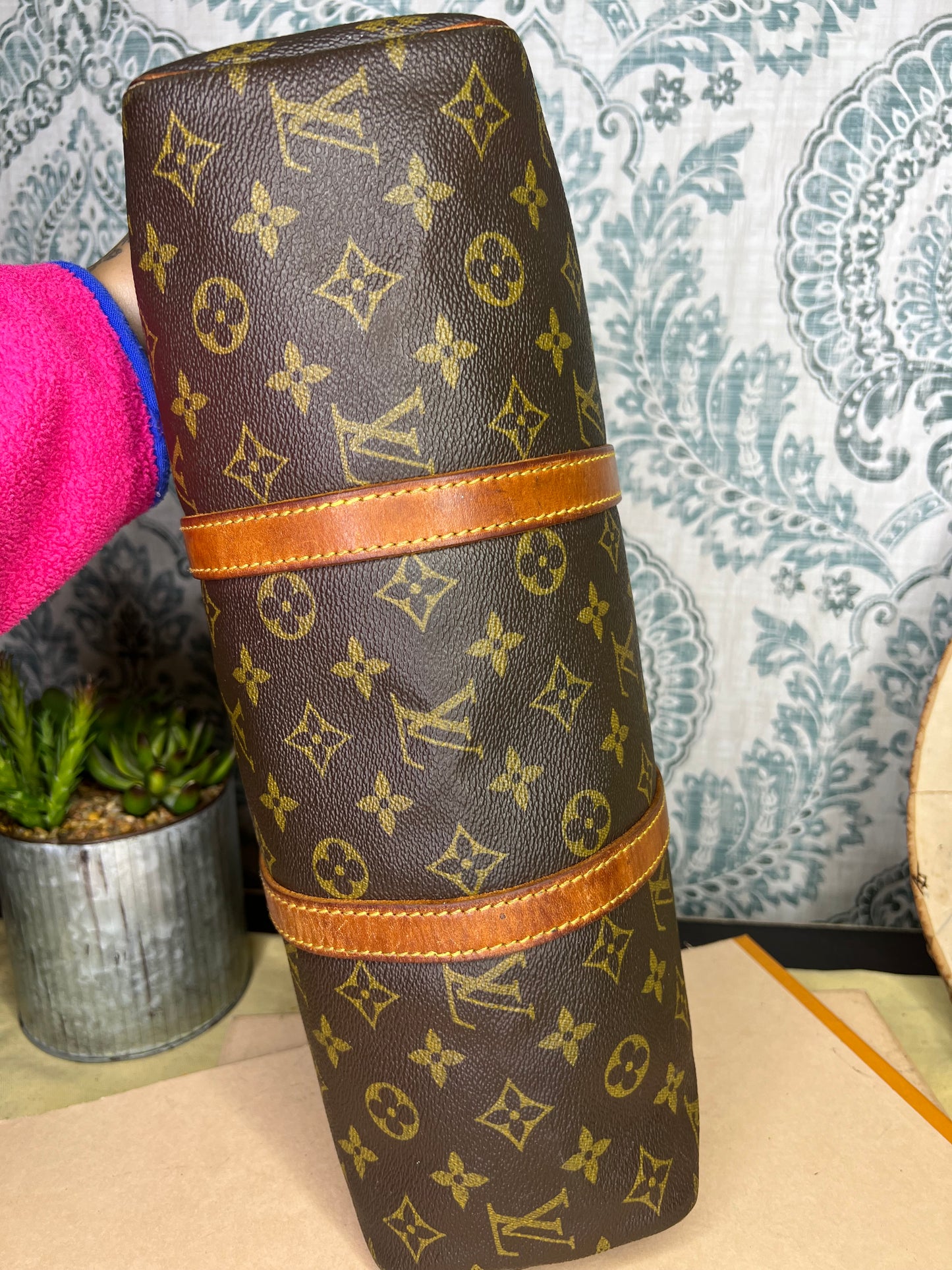 Louis Vuitton Exclusivite Edition 11 Shoulder Bag