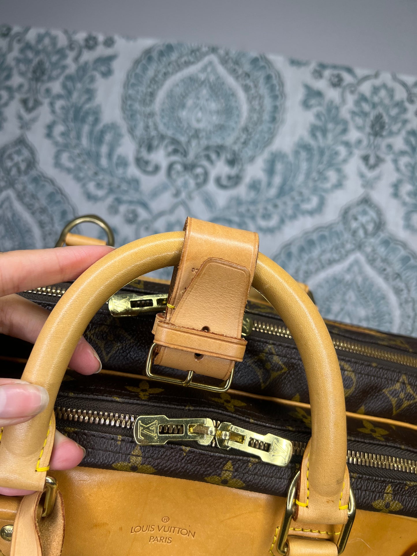 Louis Vuitton Alize 24