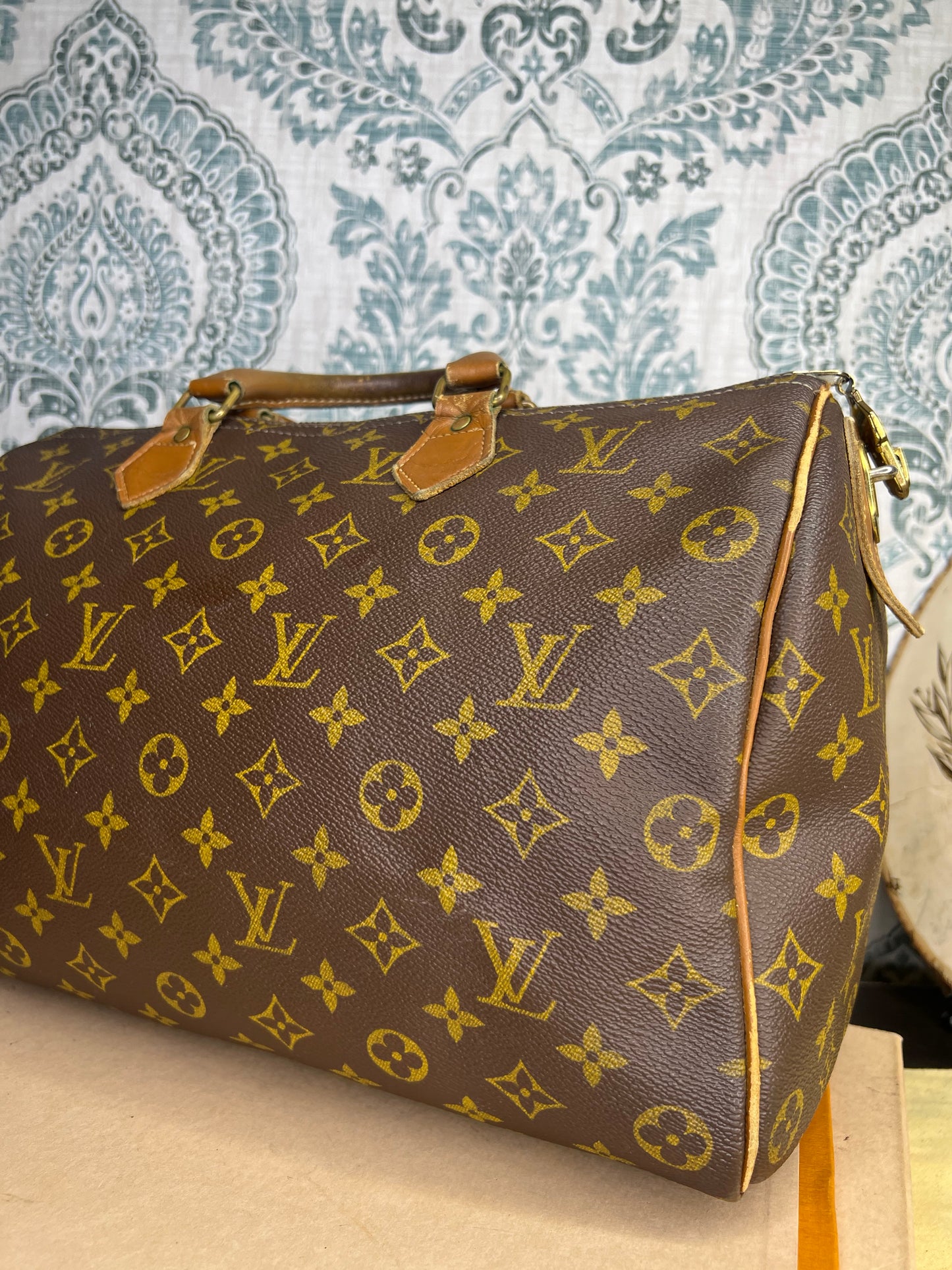 Louis Vuitton French Company 35