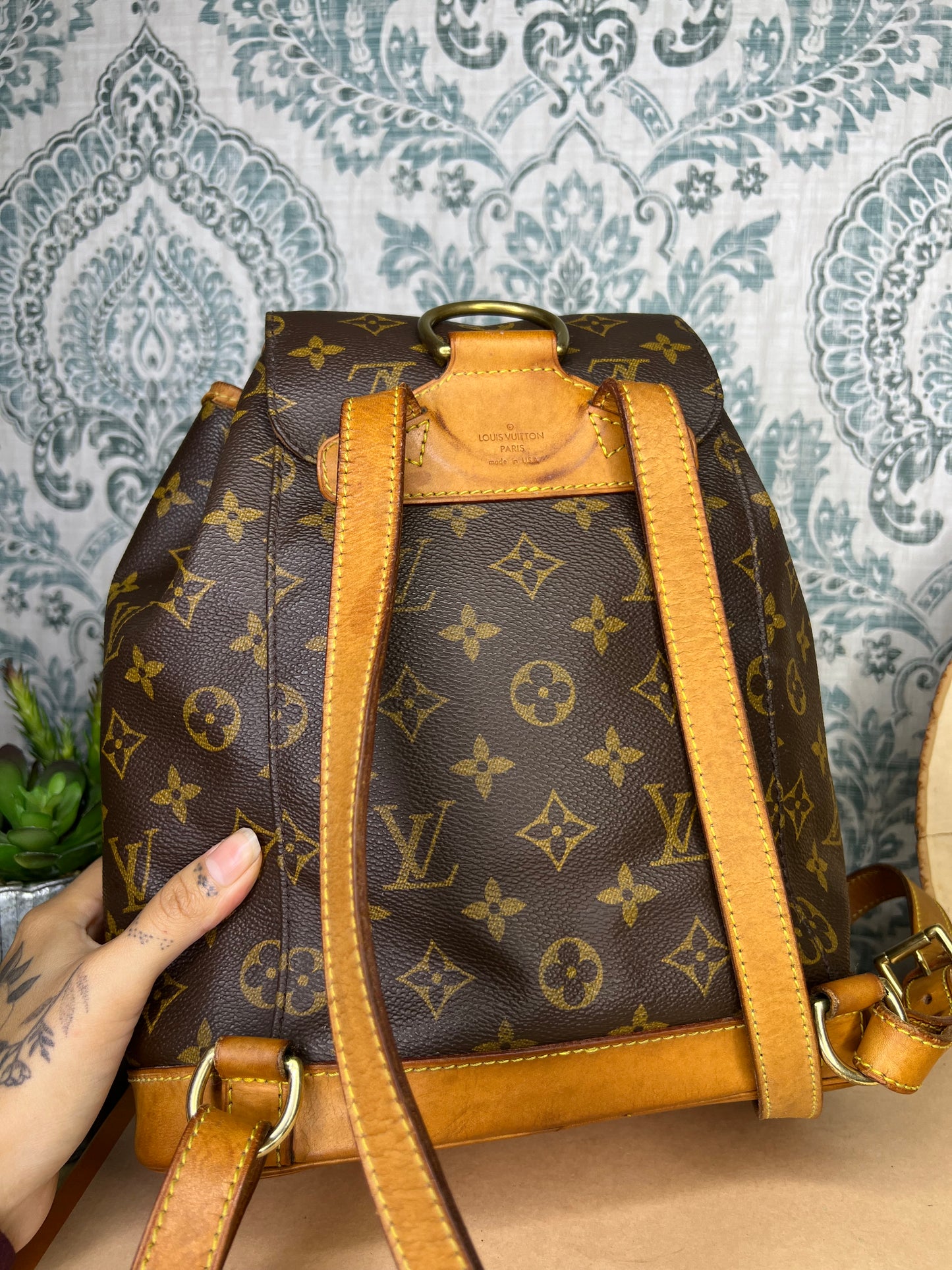 Louis Vuitton Montsouris MM #1