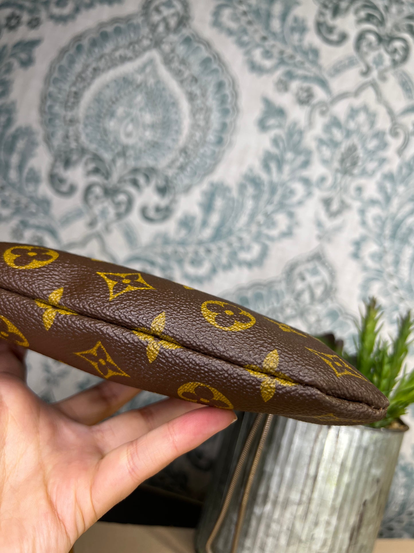 Louis Vuitton French Company Kisslock Pouch