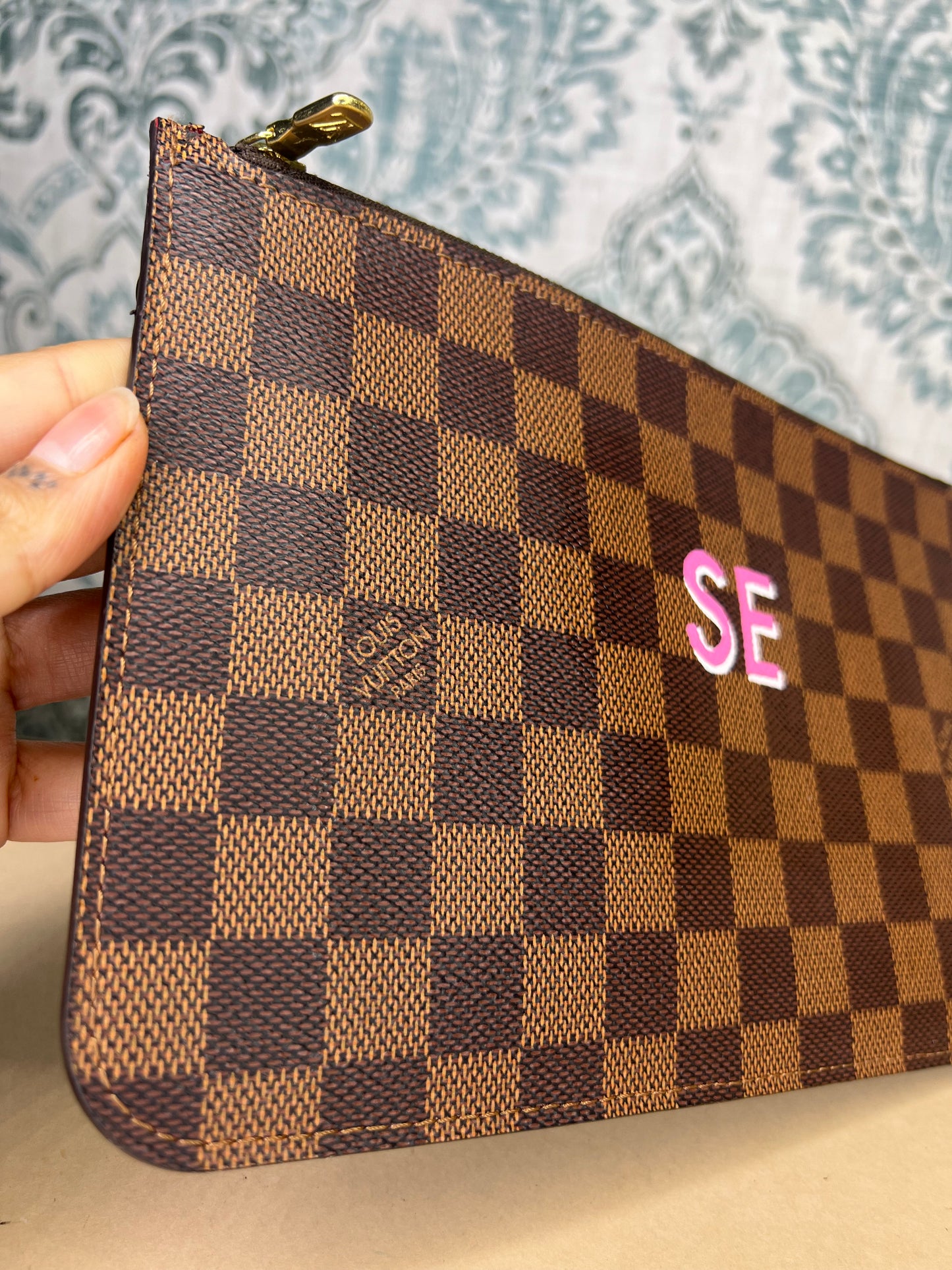 Louis Vuitton Neverfull Pochette Pouch Damier Ebene