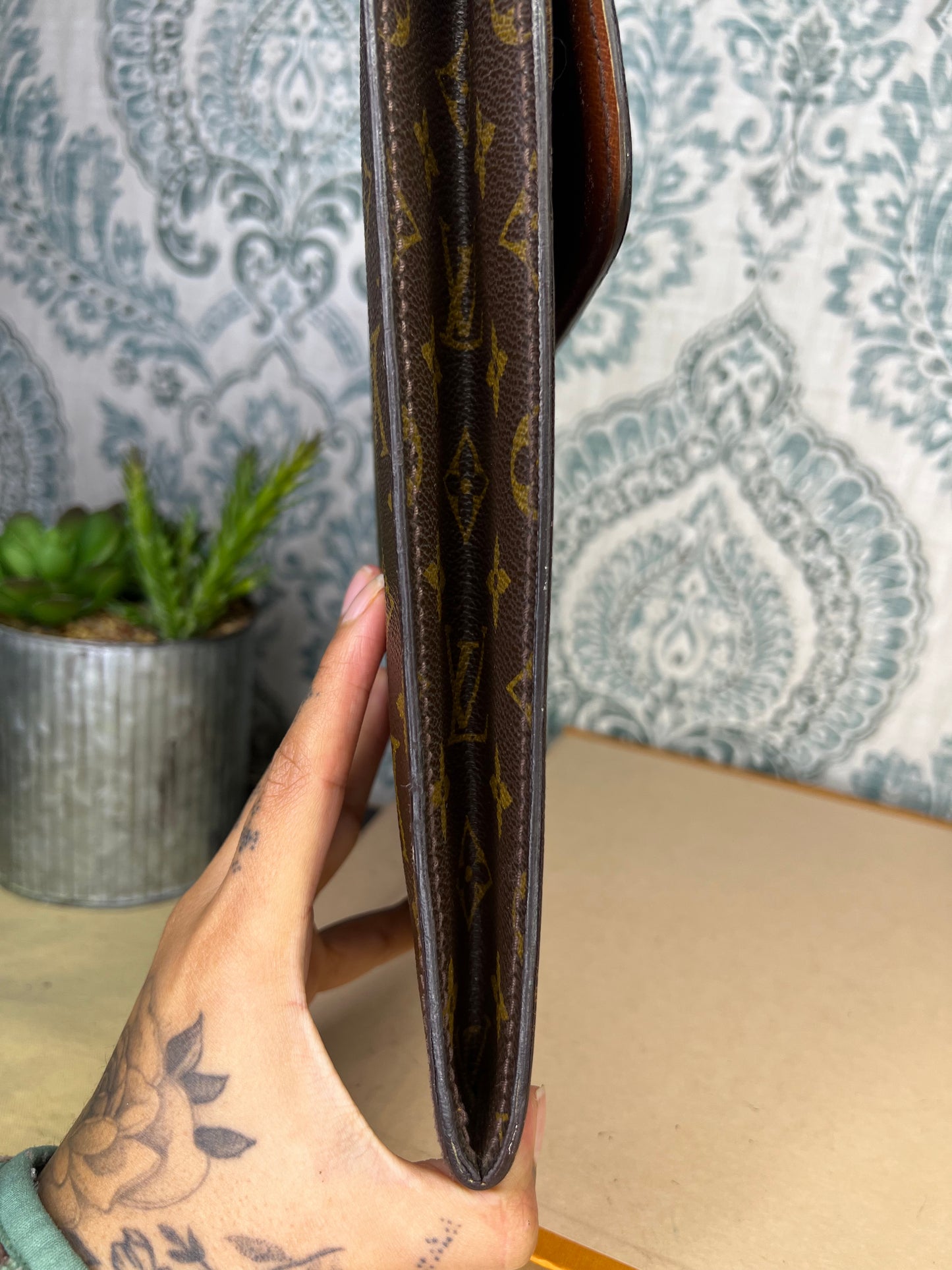 Louis Vuitton Ministre Document Case