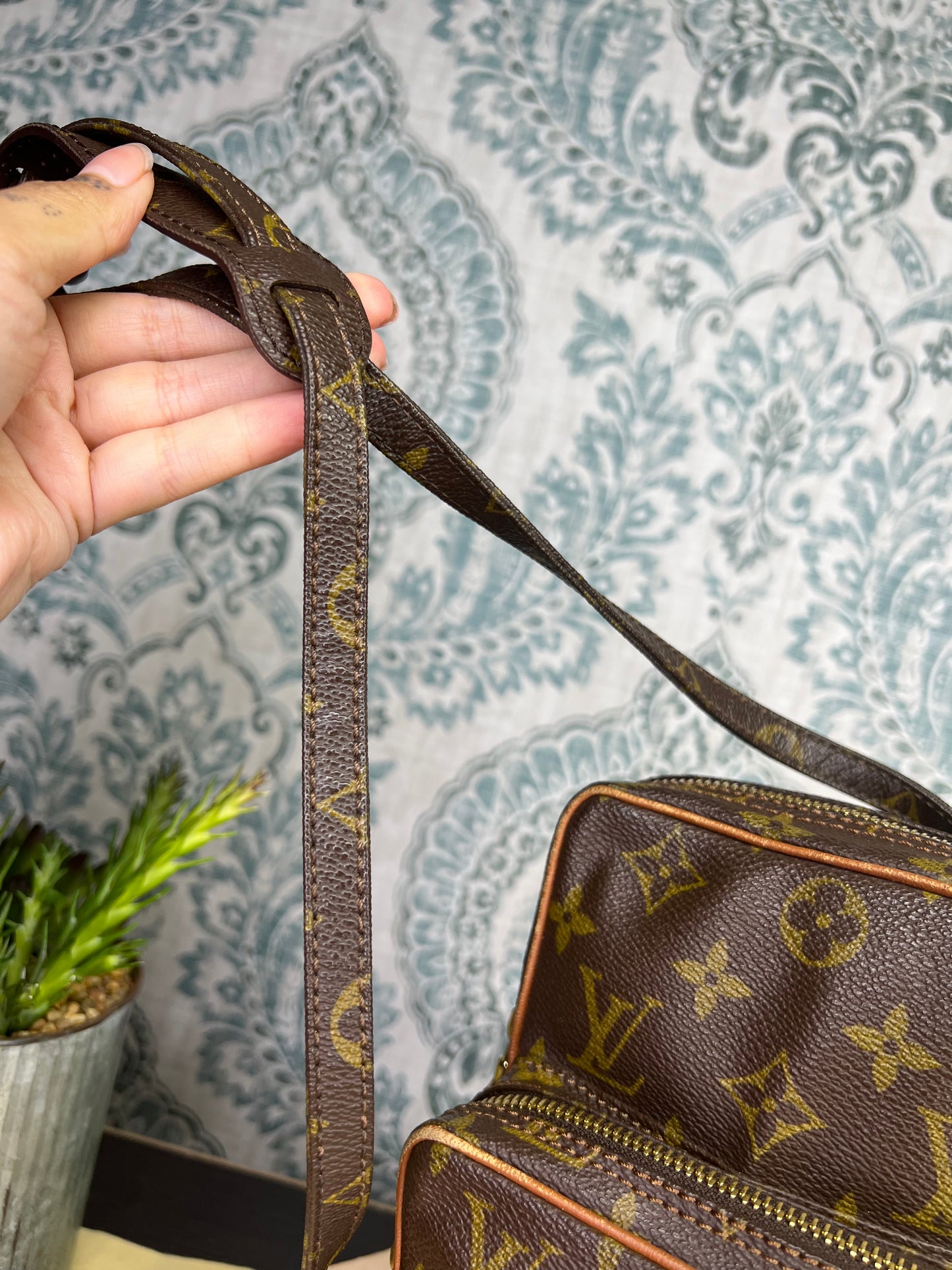 Louis Vuitton Vintage Amazone
