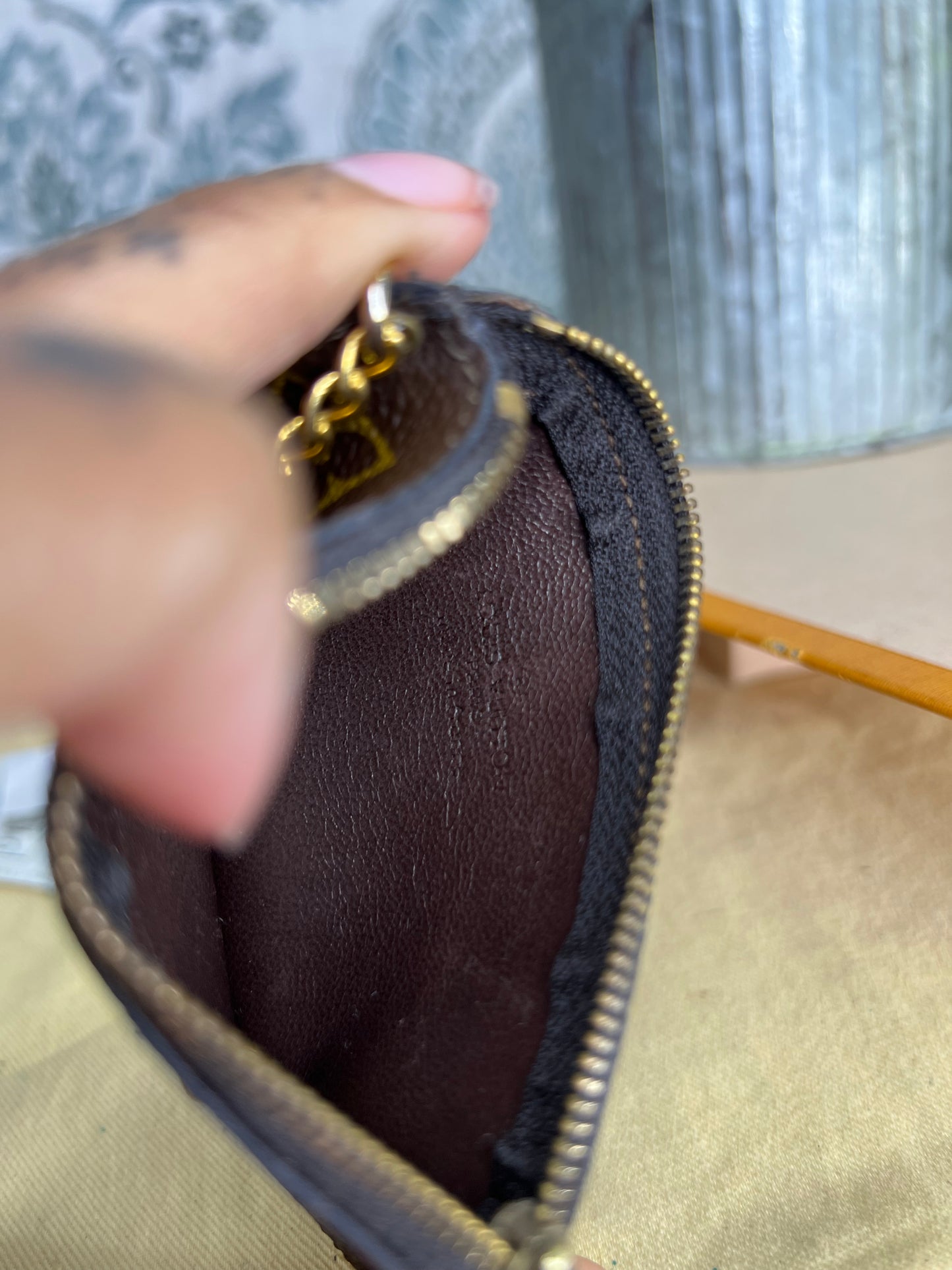 Louis Vuitton Monogram Vintage Key Cles