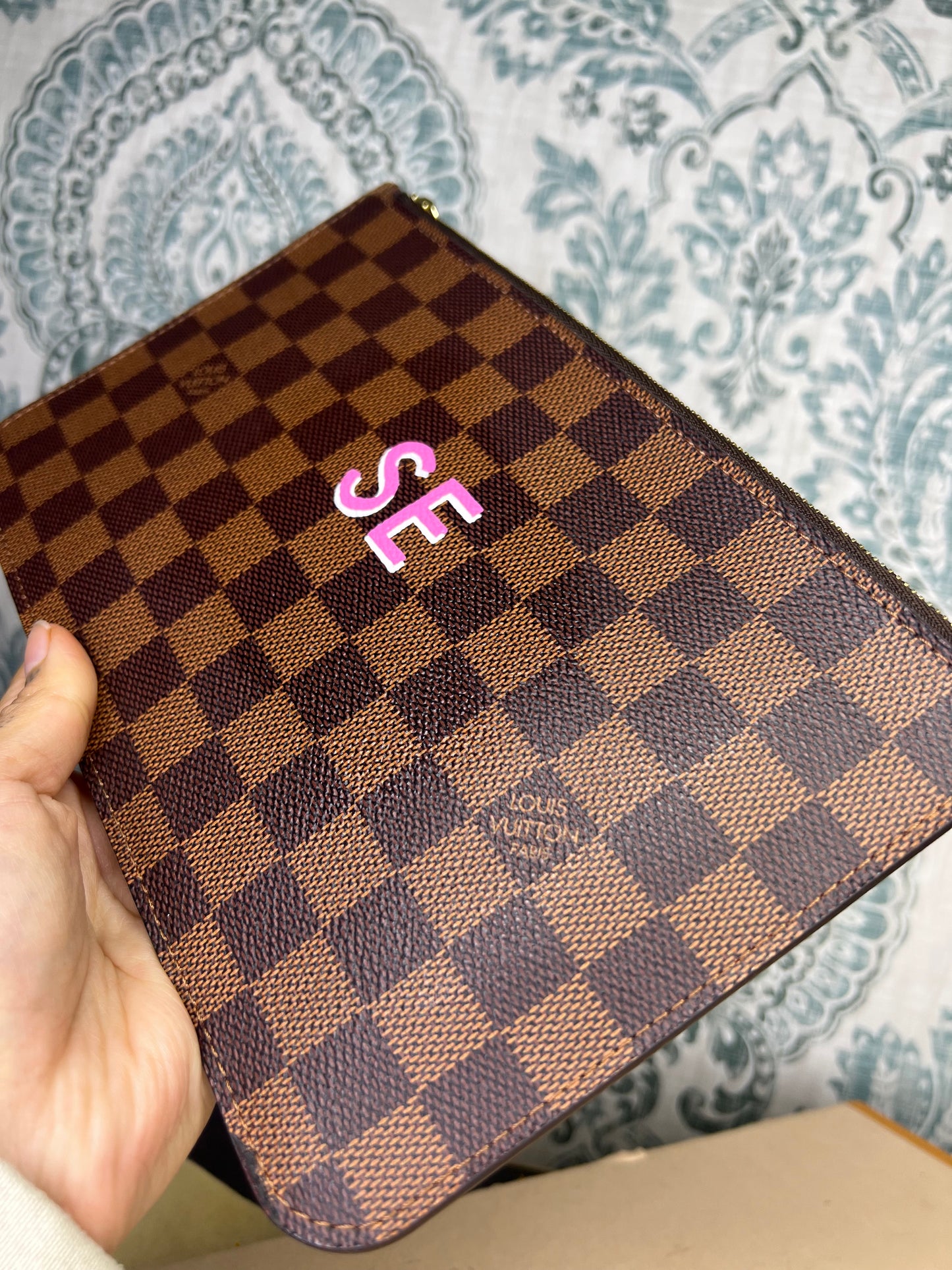Louis Vuitton Neverfull Pochette Pouch Damier Ebene