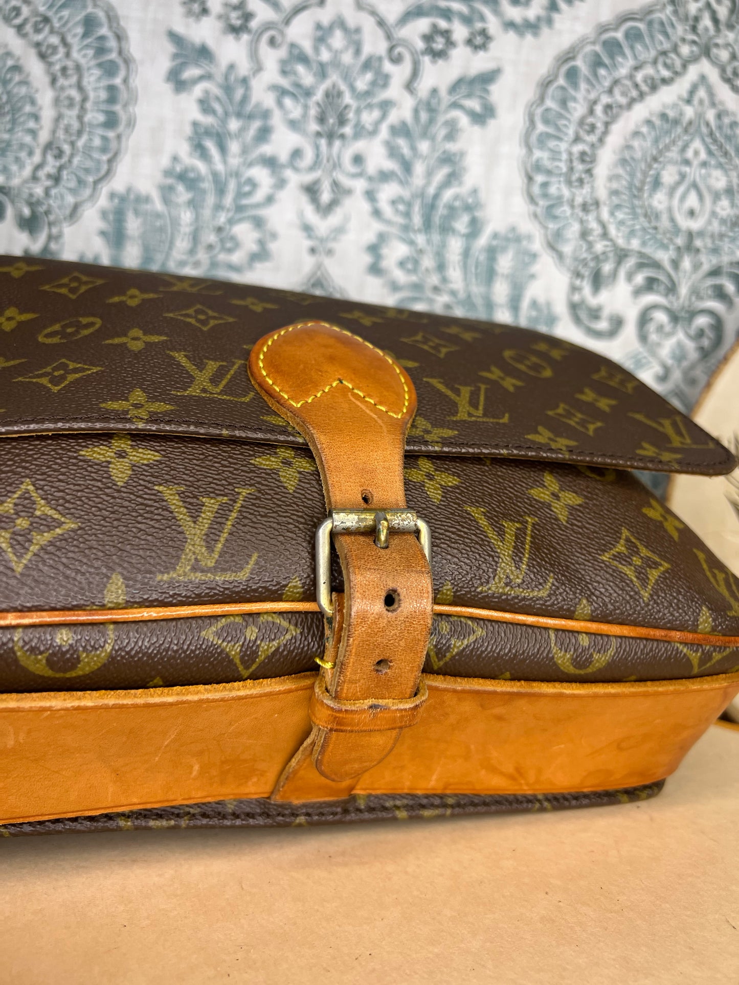 Louis Vuitton Cartouchiere GM