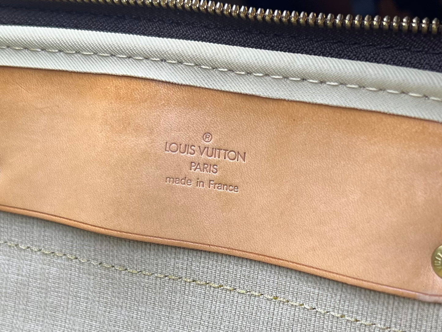 Louis Vuitton Alize 24