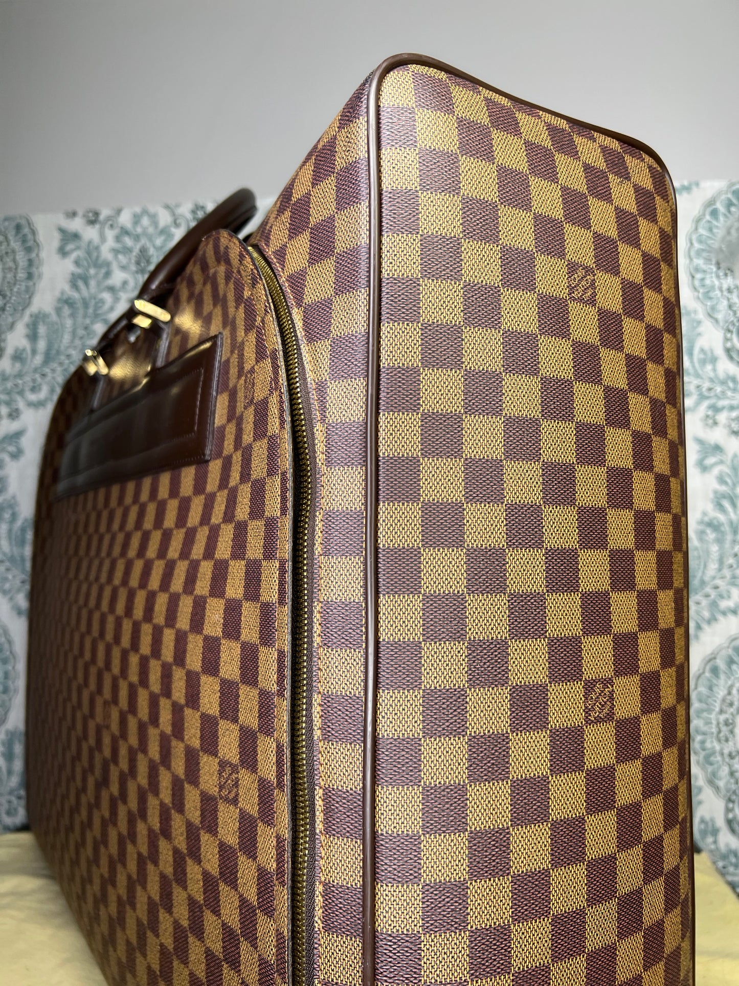 Nolita GM Luggage Case