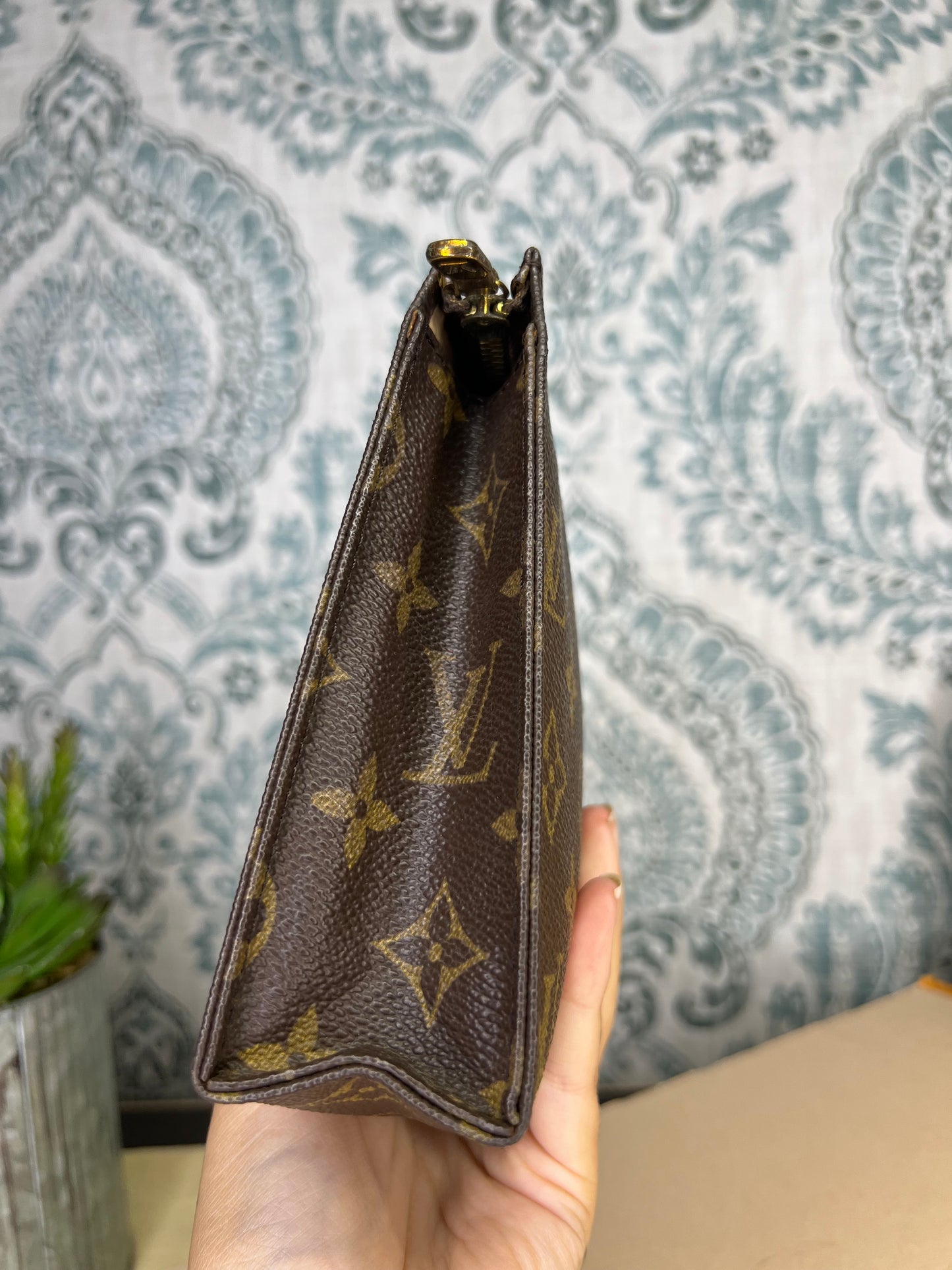 Louis Vuitton Toiletry 19 #2
