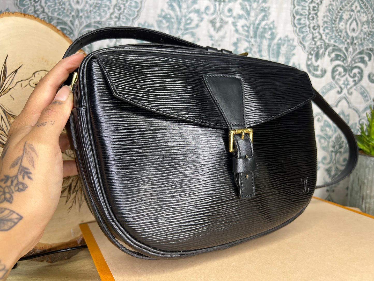 Jeune Fille MM Black Epi