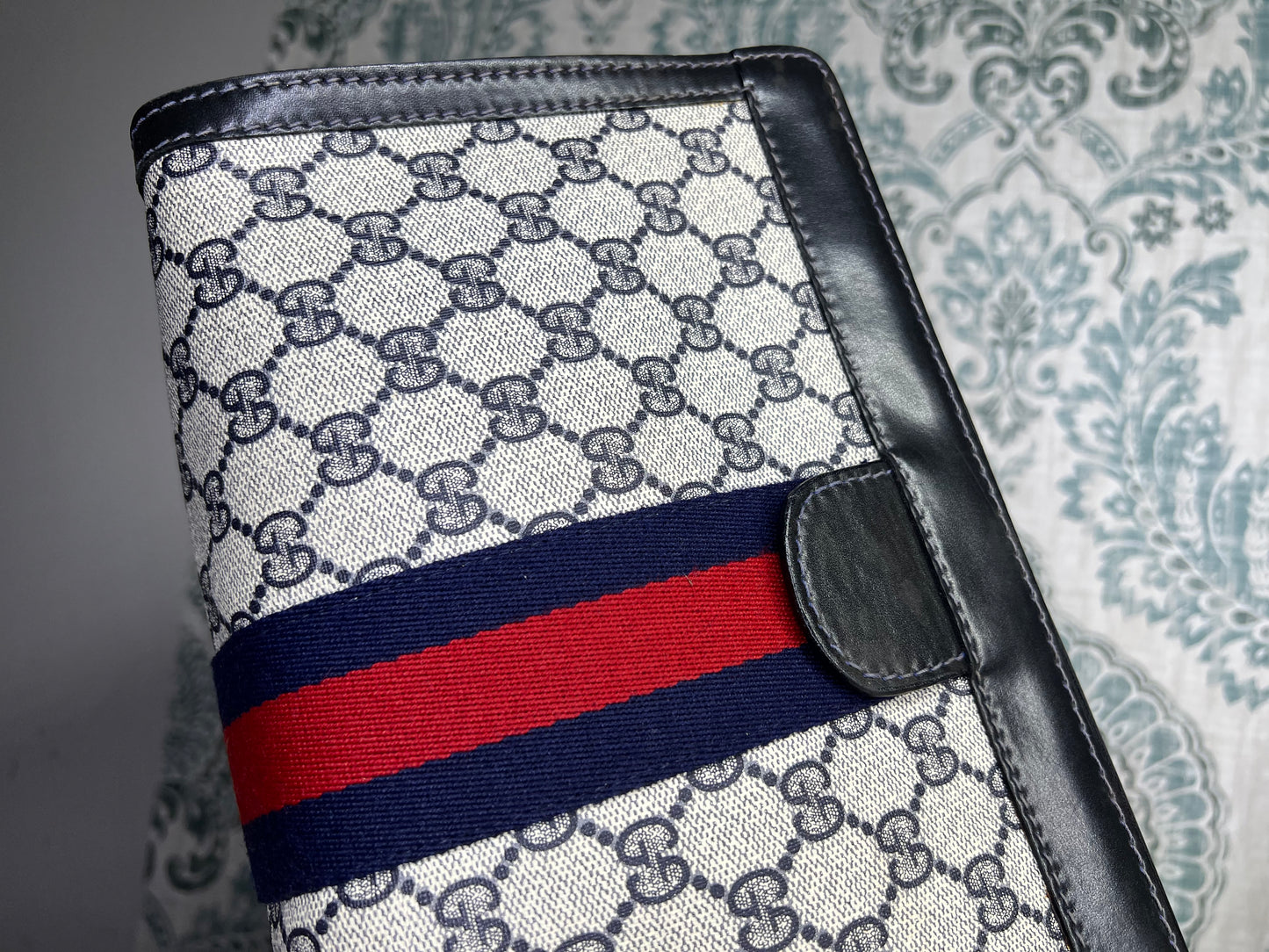 Gucci Parfum Navy Sherry Line Clutch
