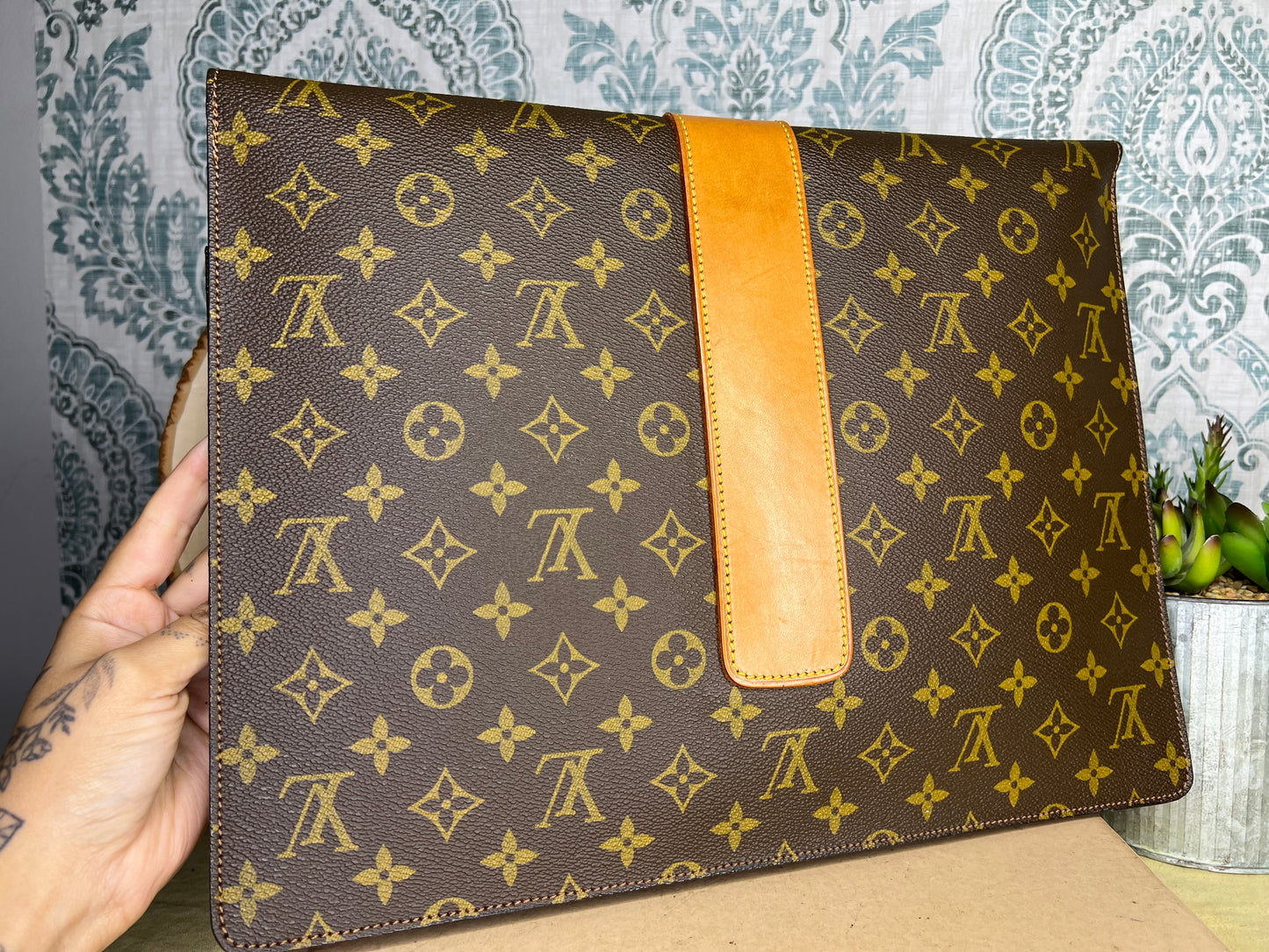Lena Portfolio Case
