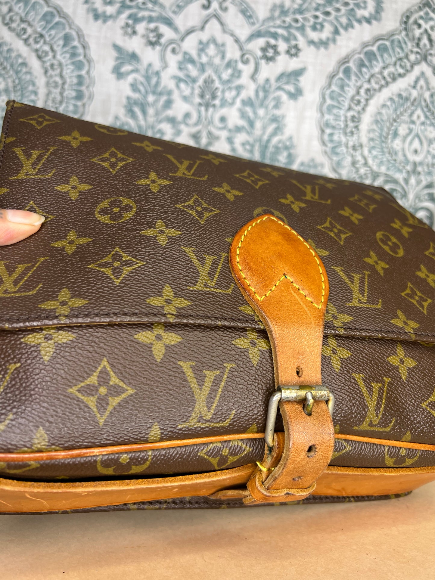 Louis Vuitton Cartouchiere GM