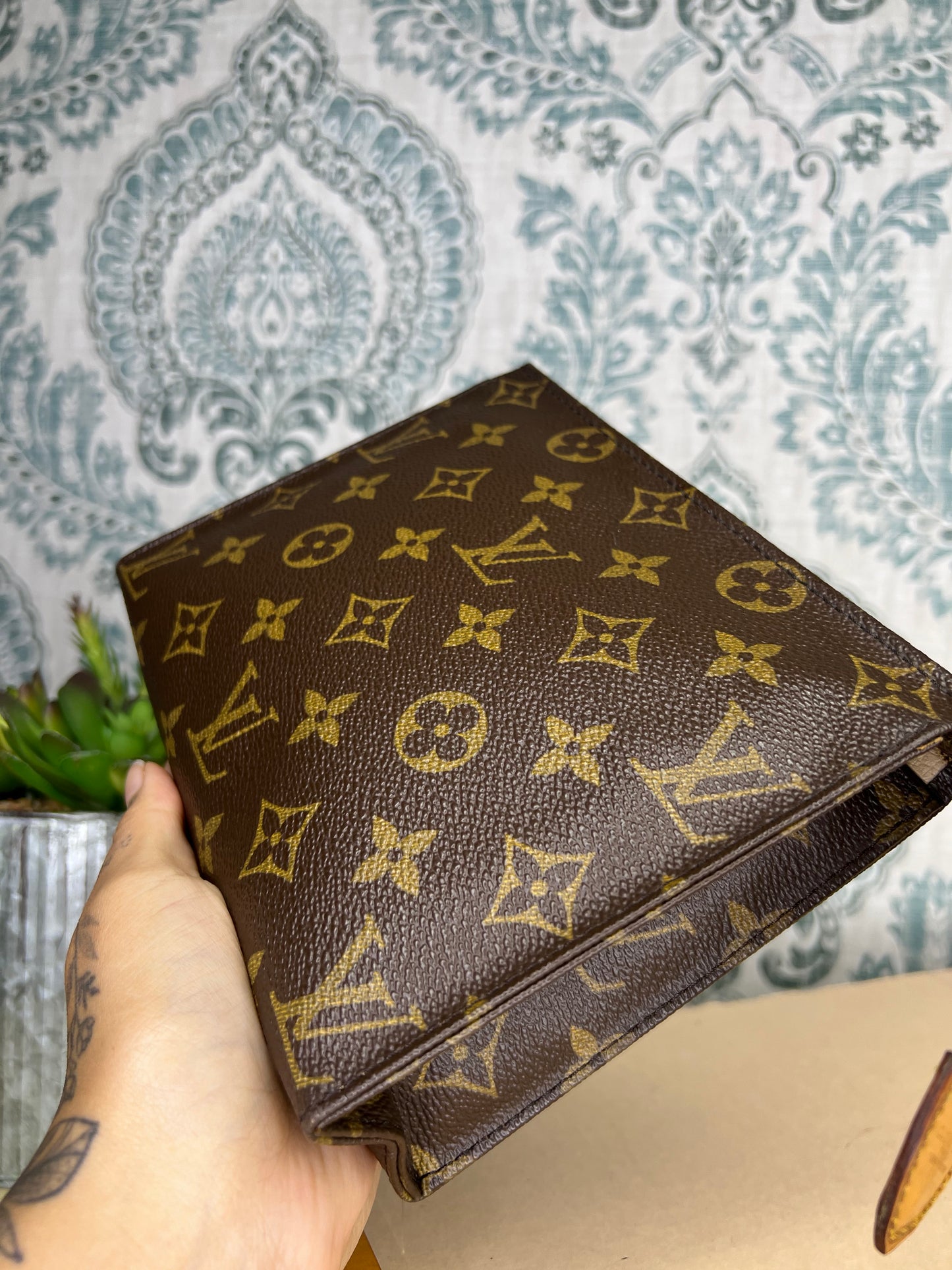 Louis Vuitton Toiletry 19 #2