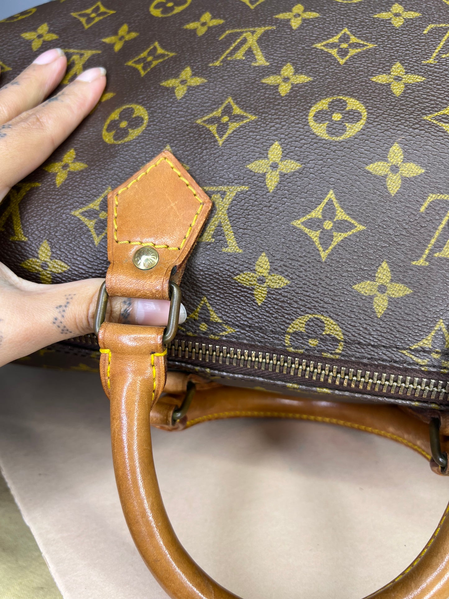 Louis Vuitton Speedy 35