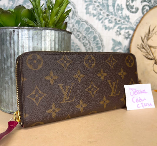 Louis Vuitton Fuschia Clemence Wallet