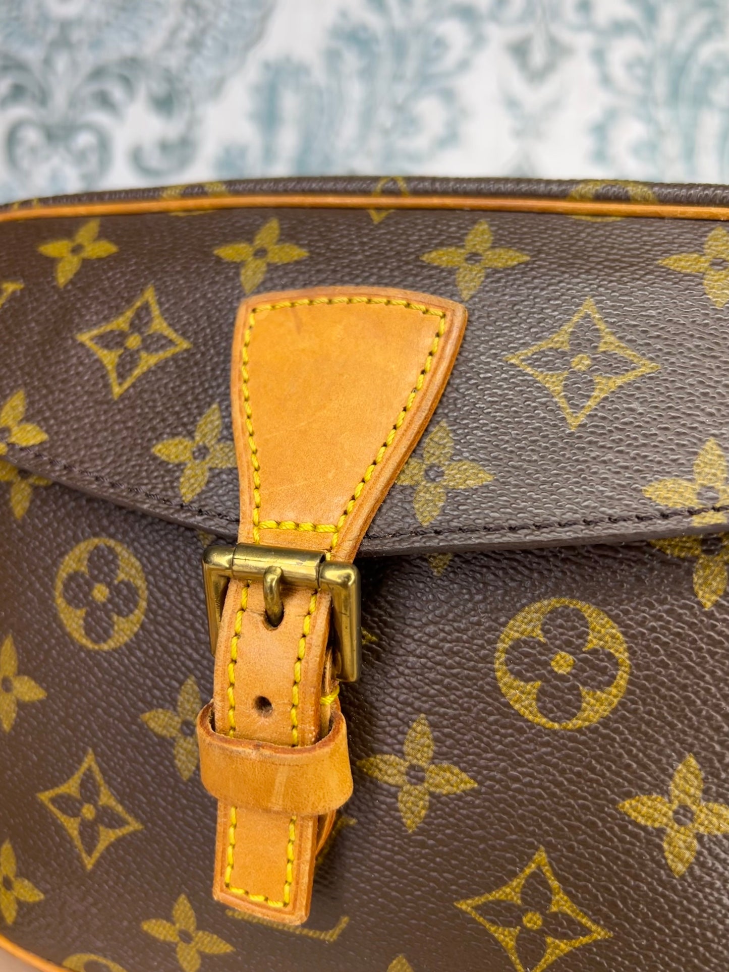 Louis Vuitton Jeune Fille PM