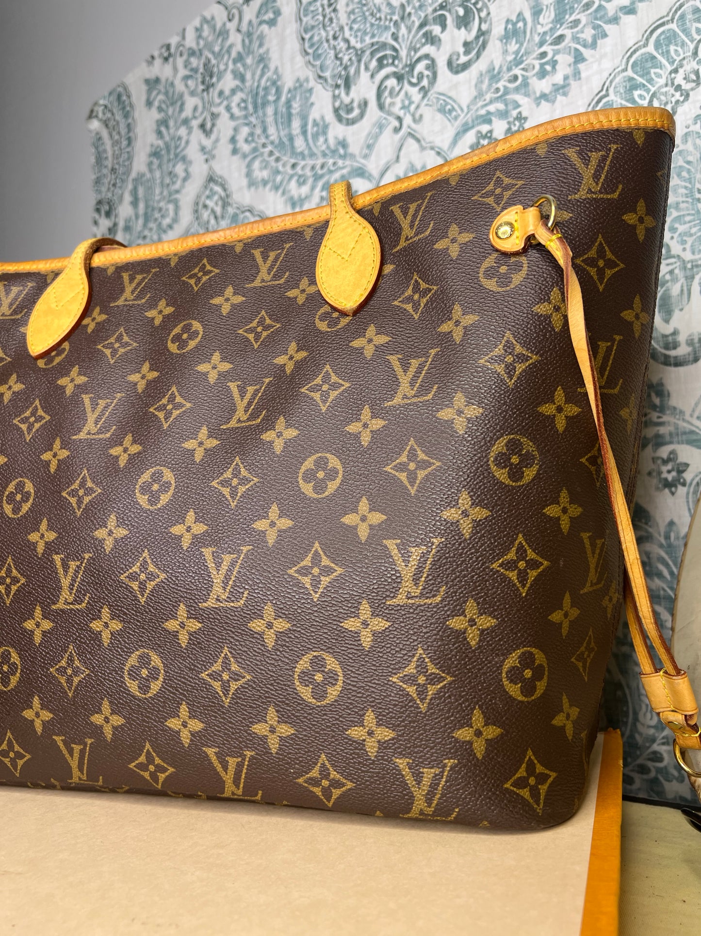 Louis Vuitton Neverfull Pivoine
