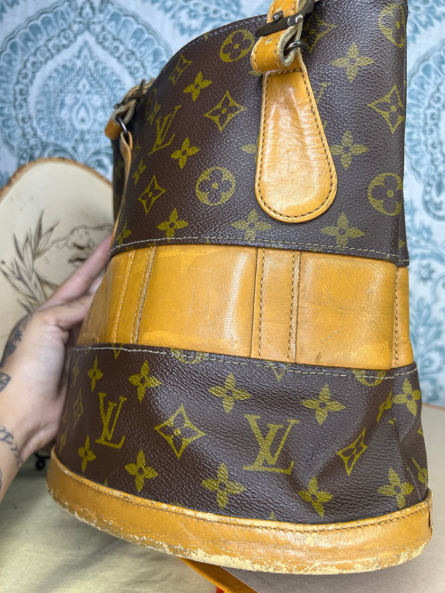 French Company Bucket PM