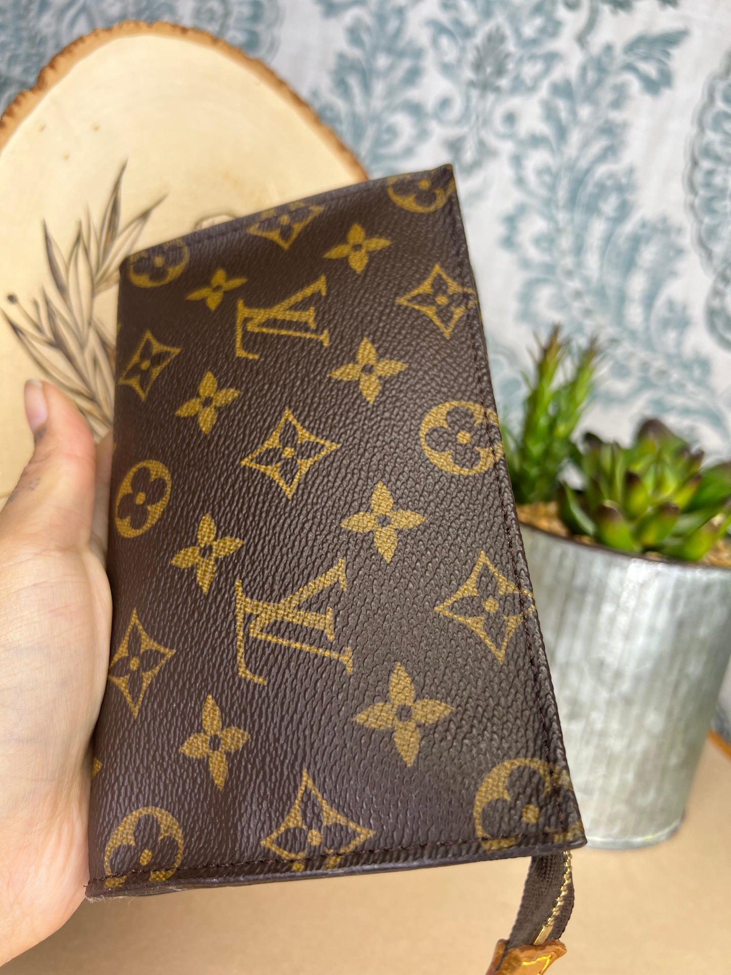 Bucket PM Pouch