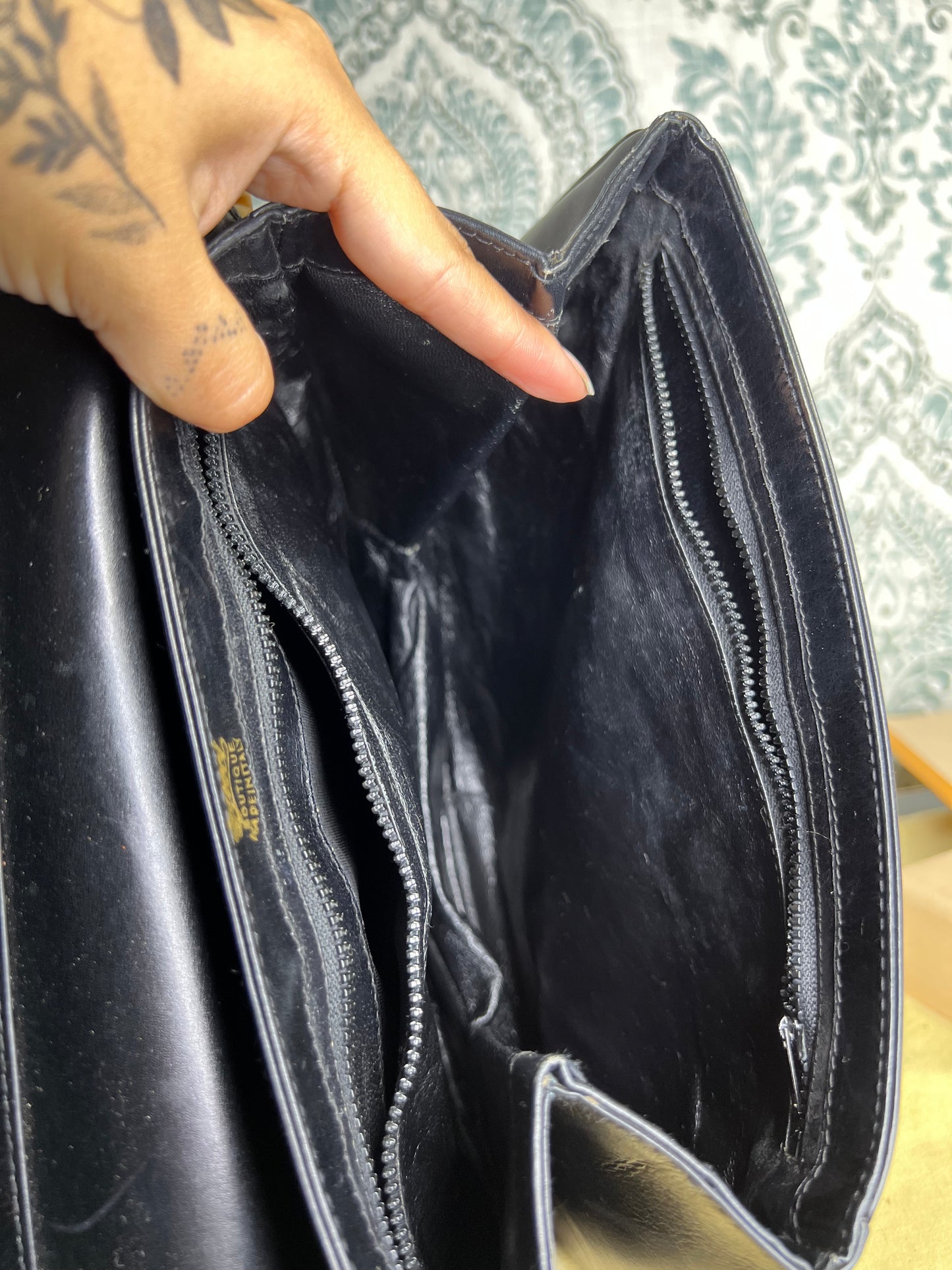 Gucci Vintage Horsebit Black Shoulder Bag