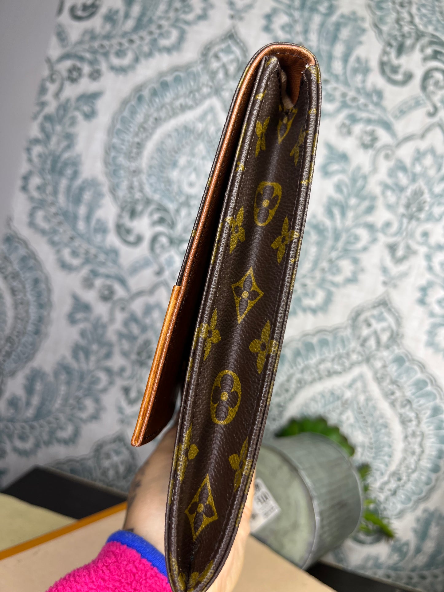Louis Vuitton Lena Clutch