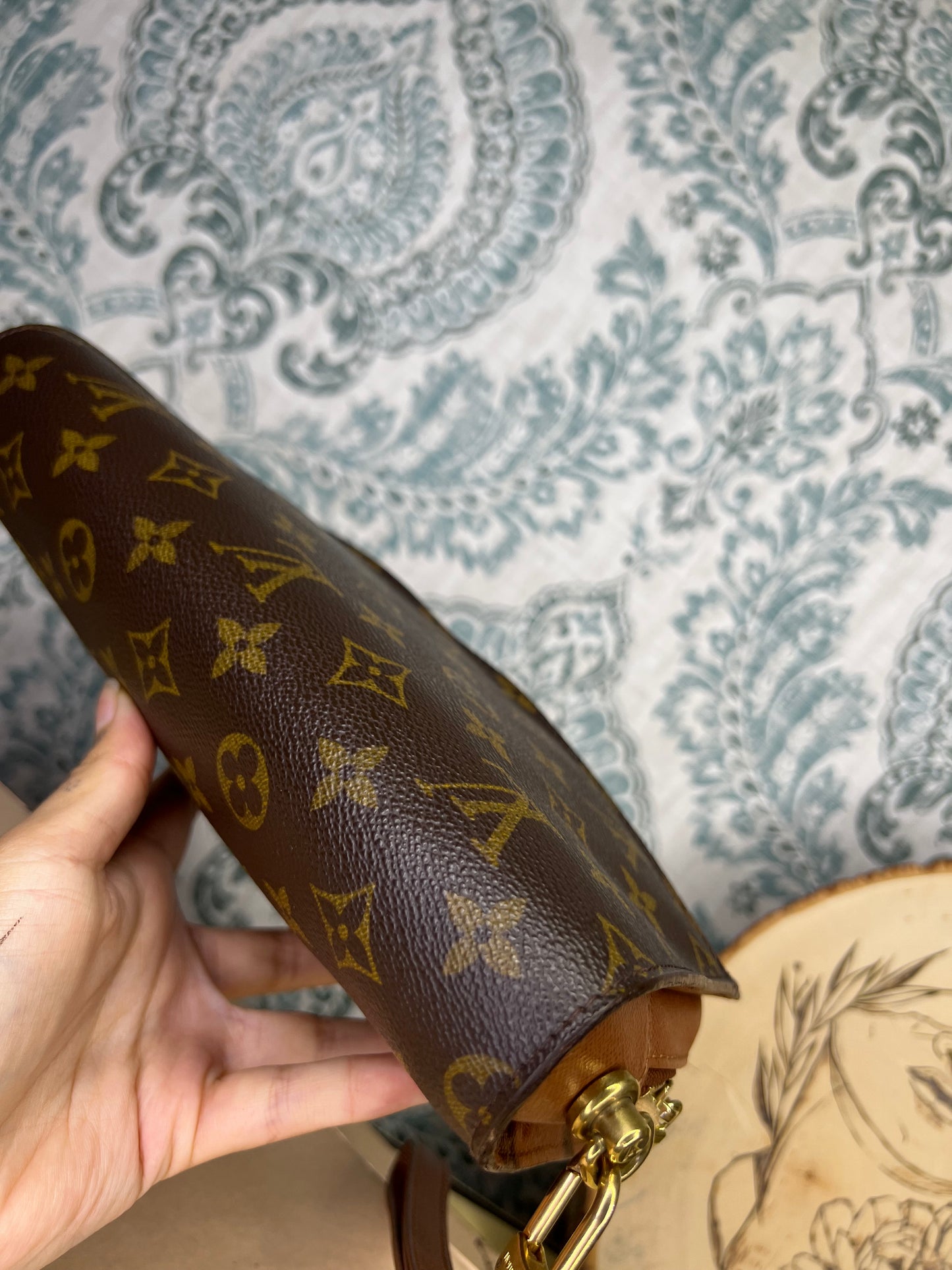 Louis Vuitton Orsay Clutch