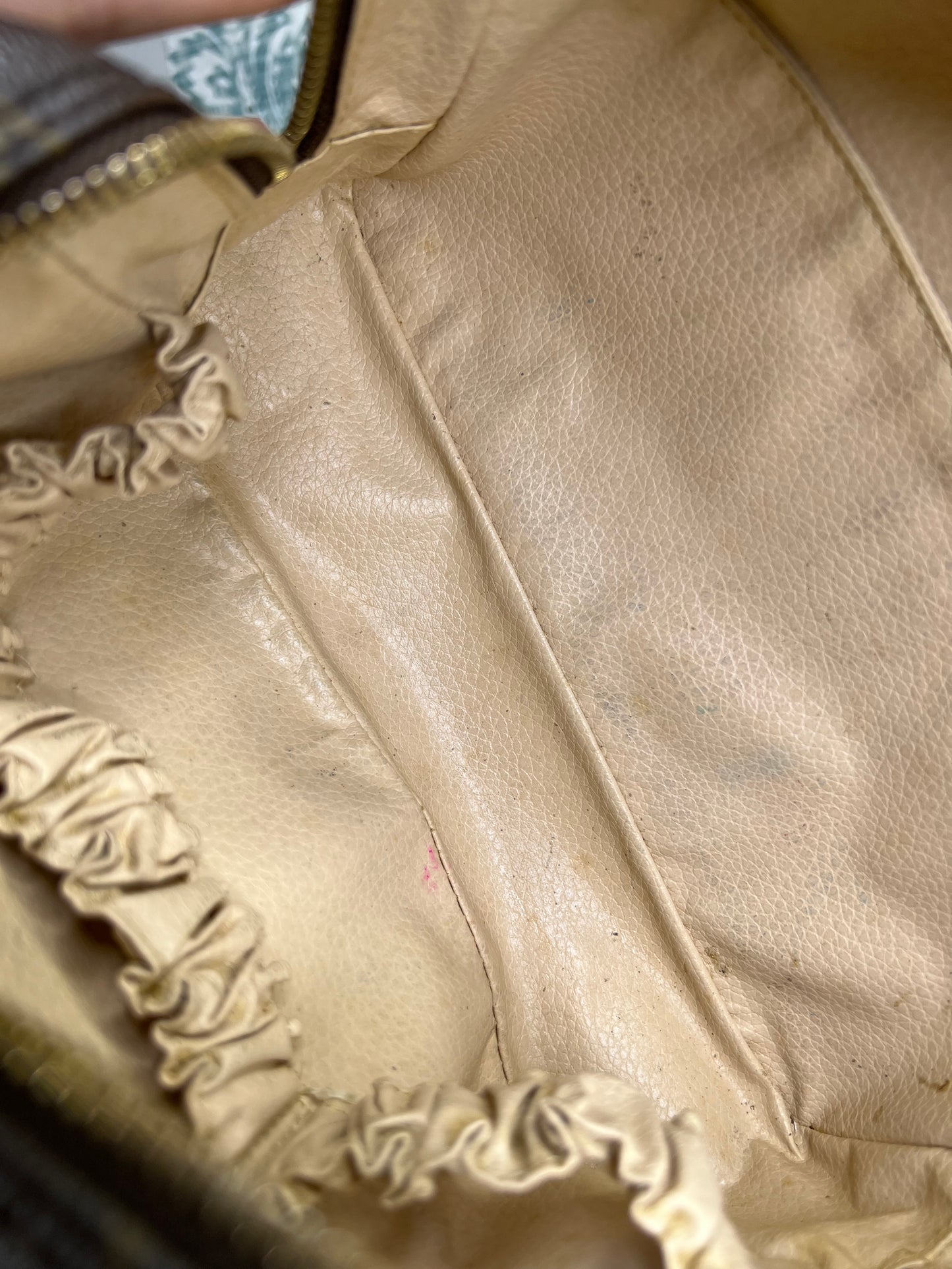 Trousse 23