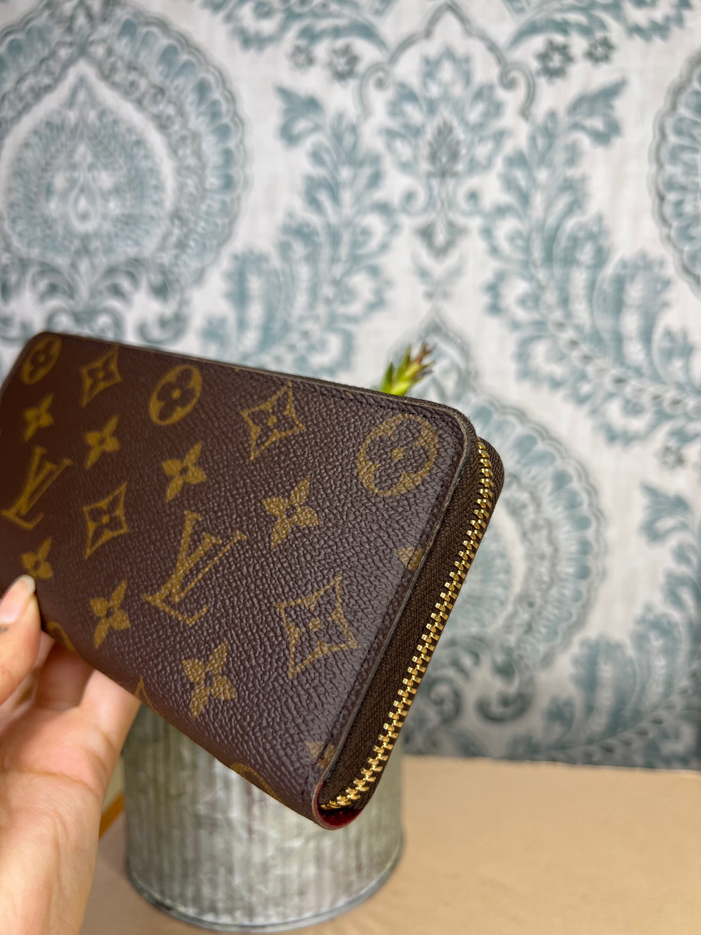 Louis Vuitton Fuschia Clemence Wallet