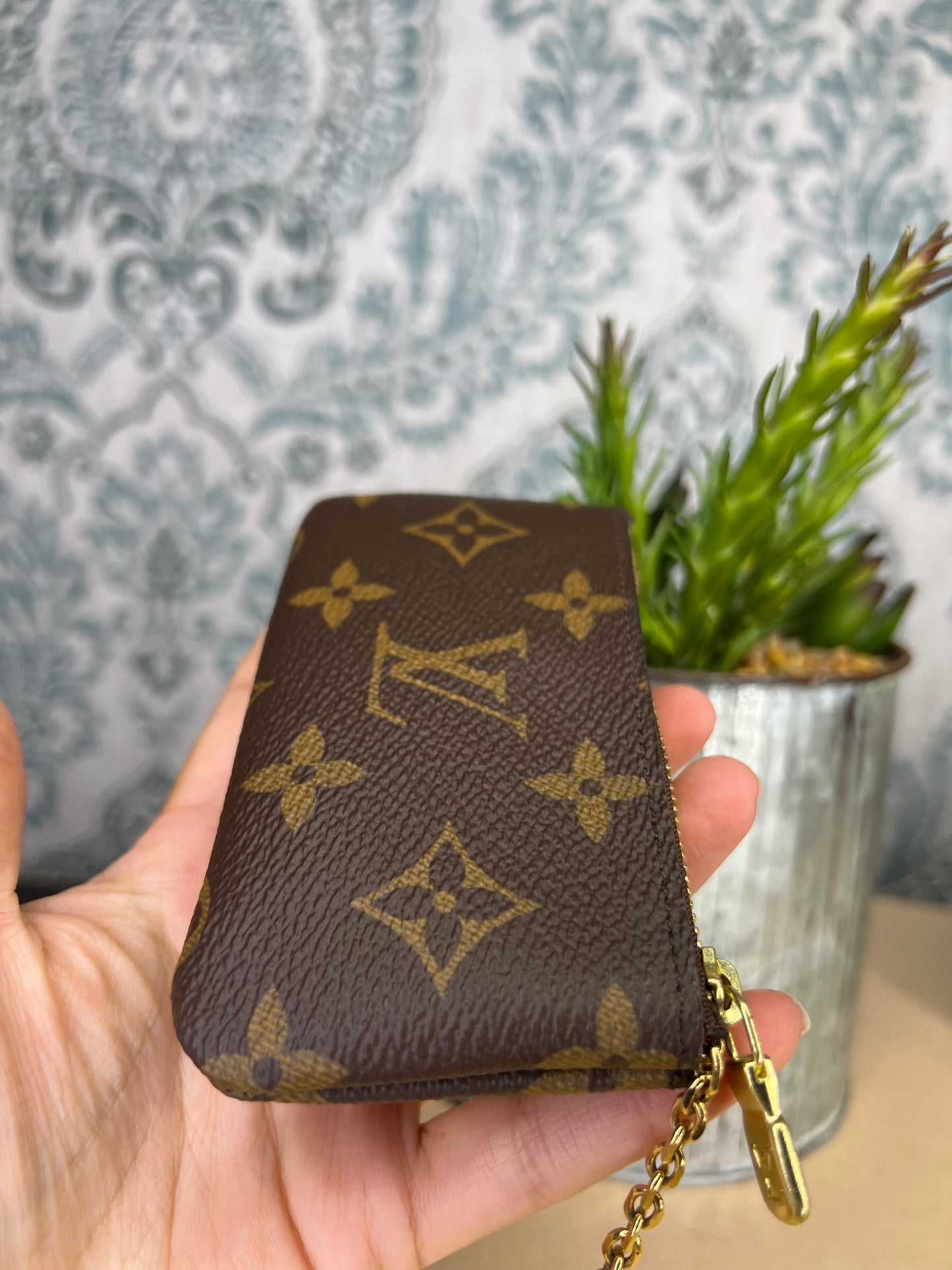 Louis Vuitton Monogram Key Cles