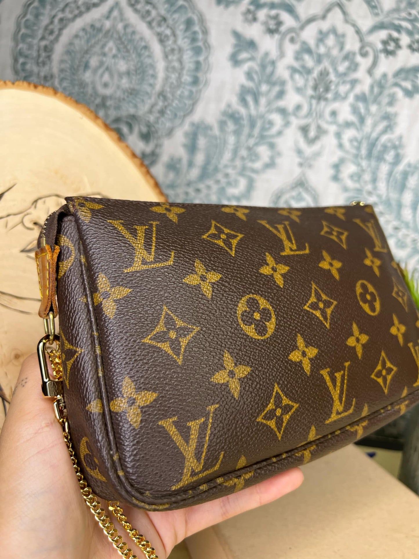 Pochette Accessories